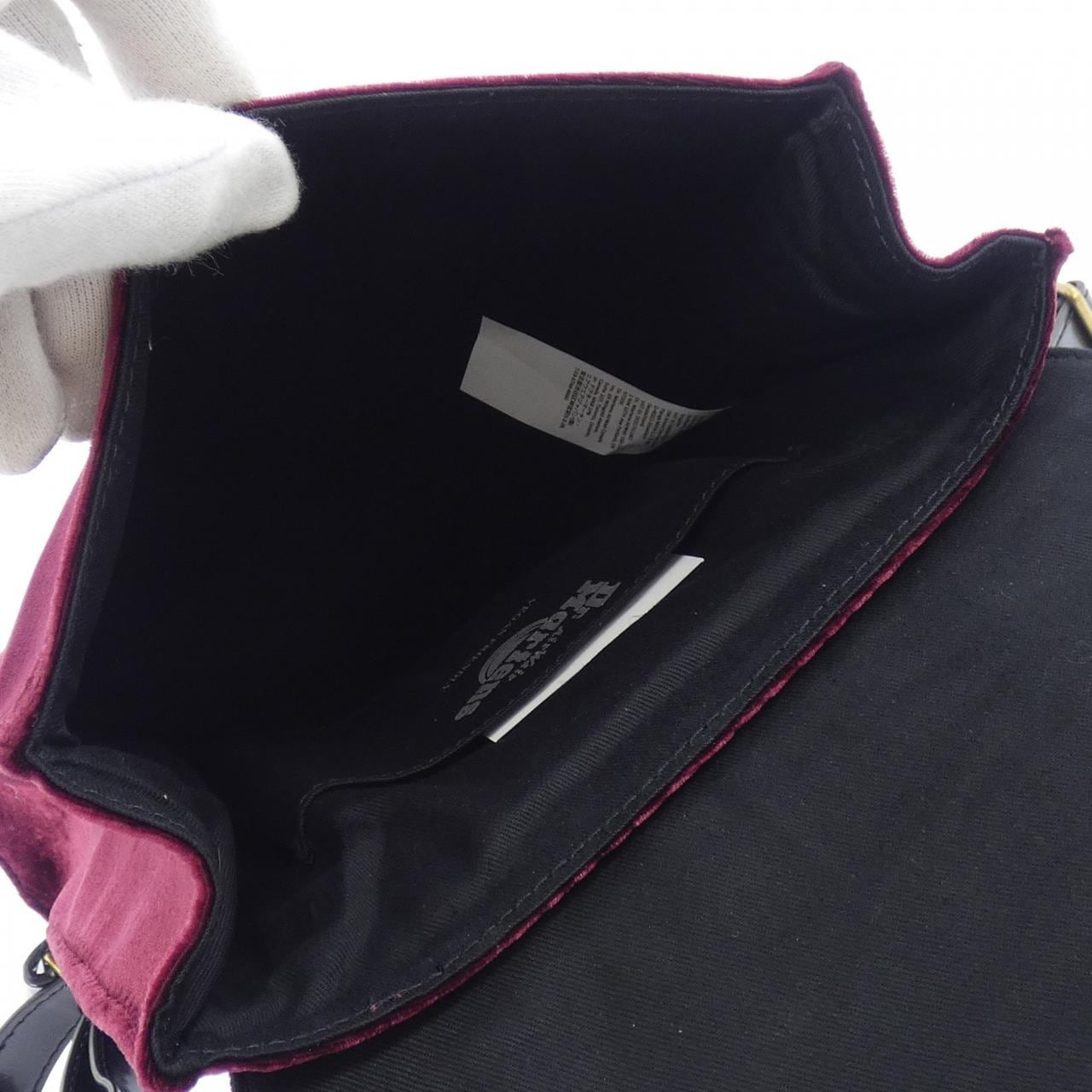 ドクターマーチン DR.MARTENS BACKPACK