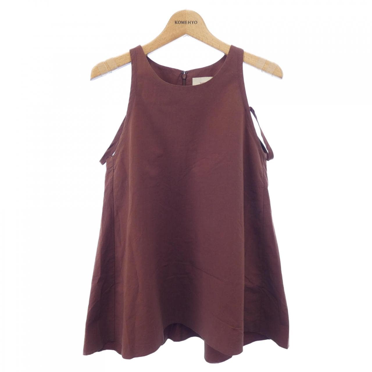 サヤカディヴィス SAYAKADAVIS トップス