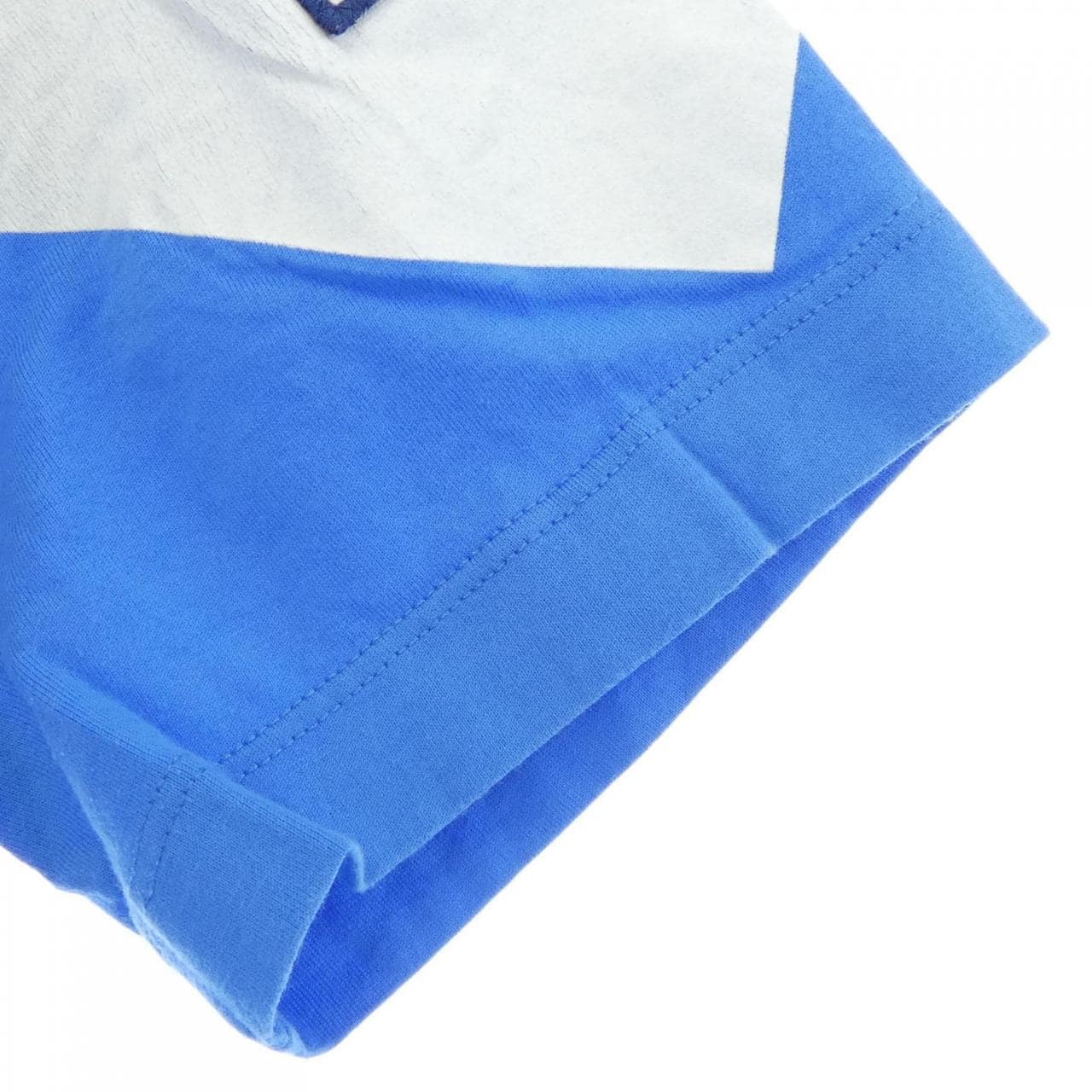 モンクレールガムブルー MONCLER GAMMEBLEU C23918009250 829C5 Tシャツ