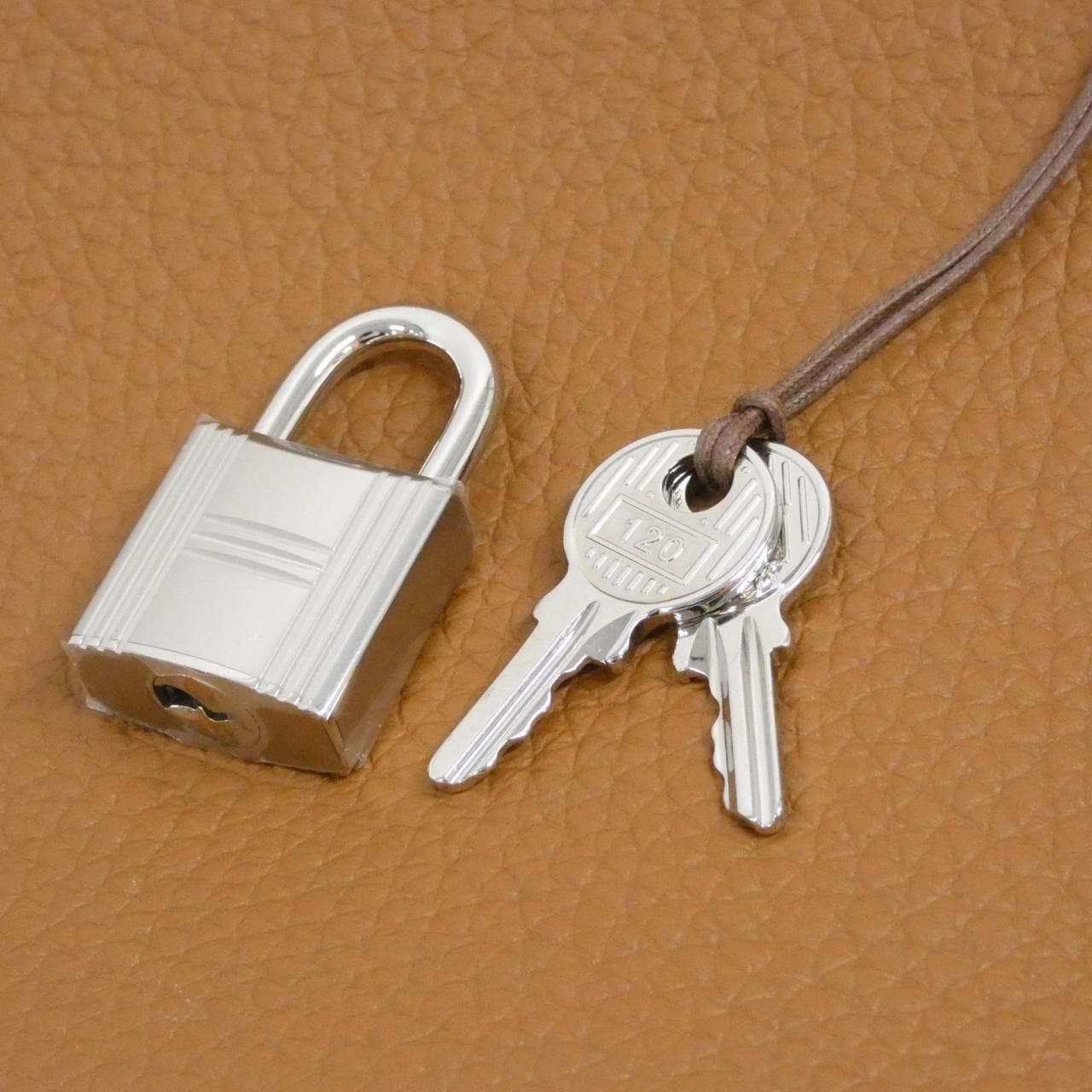 【未使用品】エルメス ピコタン ロック PM 056289CK バッグ