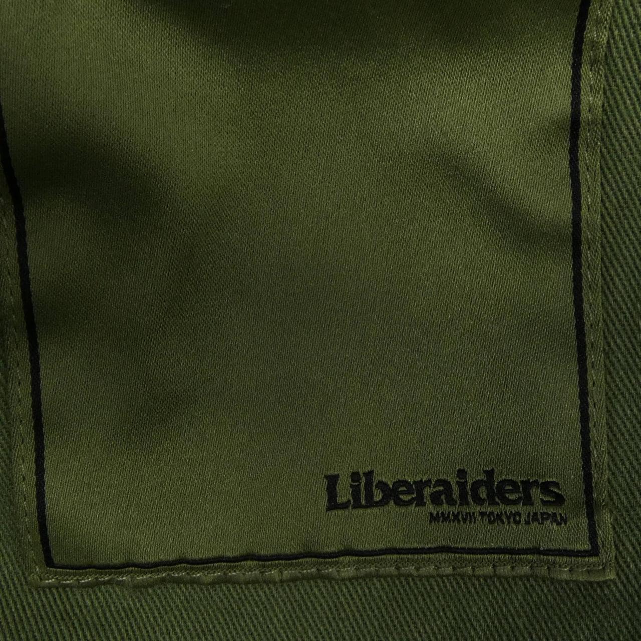 LIBERAIDERS ジャケット