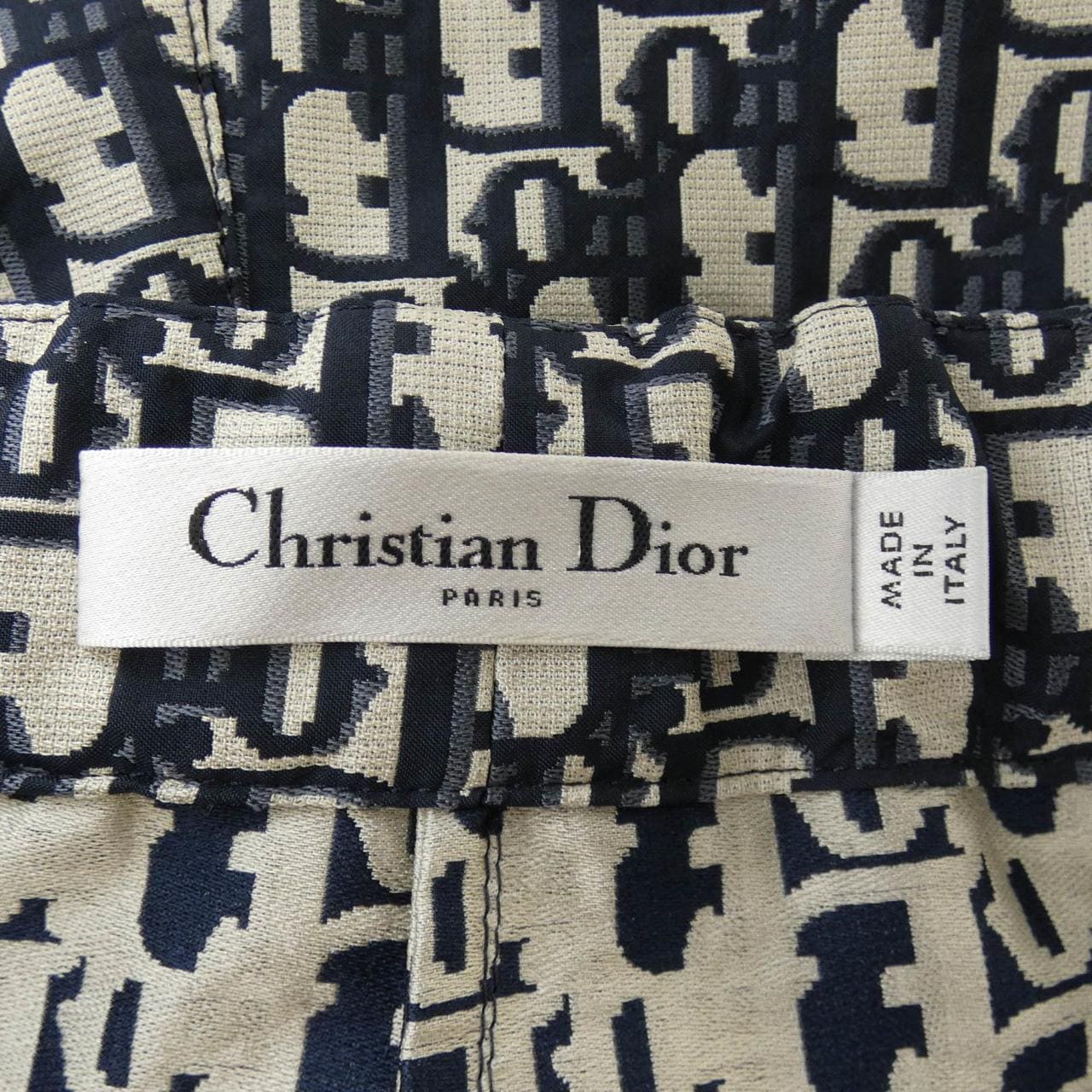 クリスチャンディオール CHRISTIAN DIOR ディオールオブリークテクニカルタフタジャカード 357P15A2970 ショートパンツ