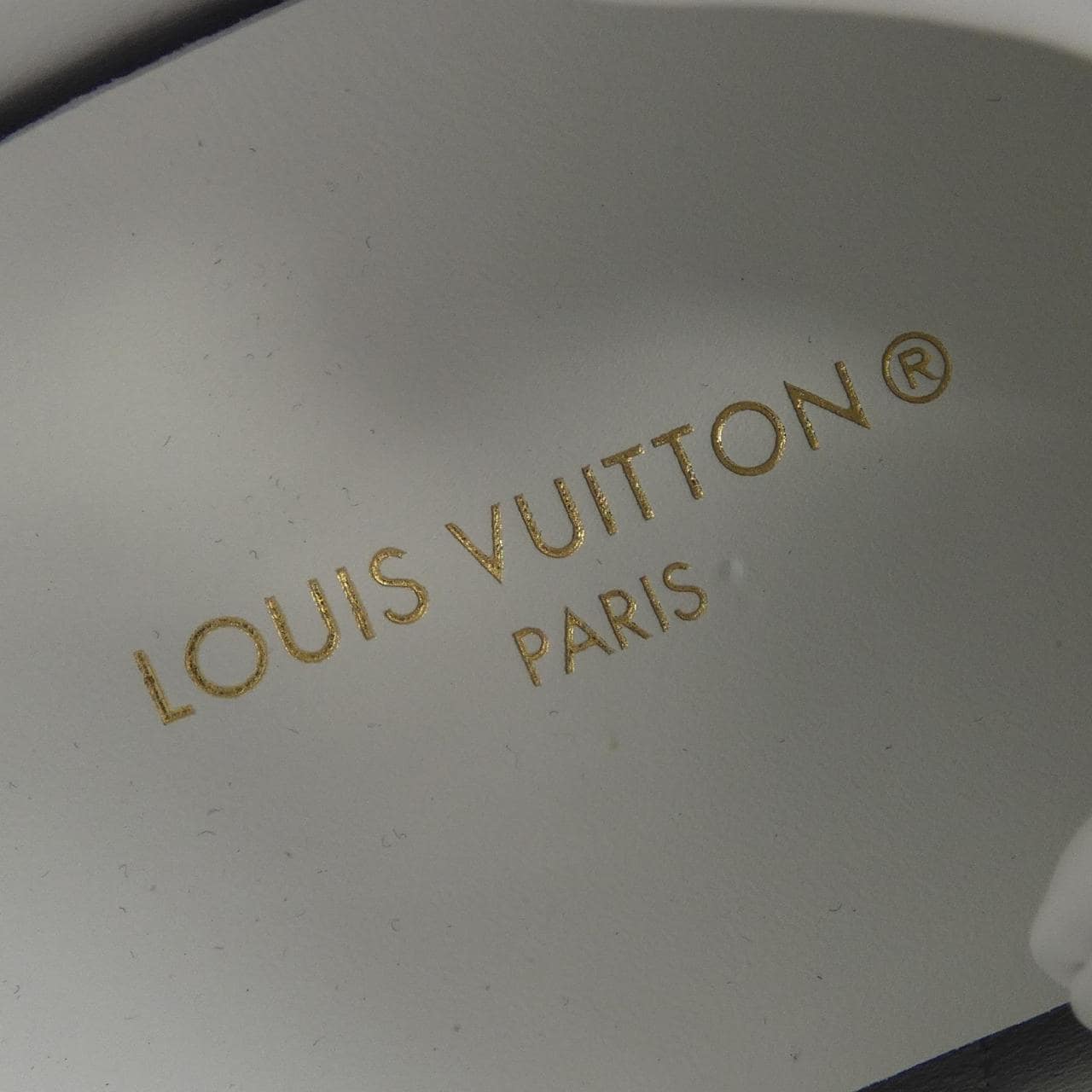 ルイヴィトン LOUIS VUITTON モノグラムパターン タイムアウトライン スニーカー