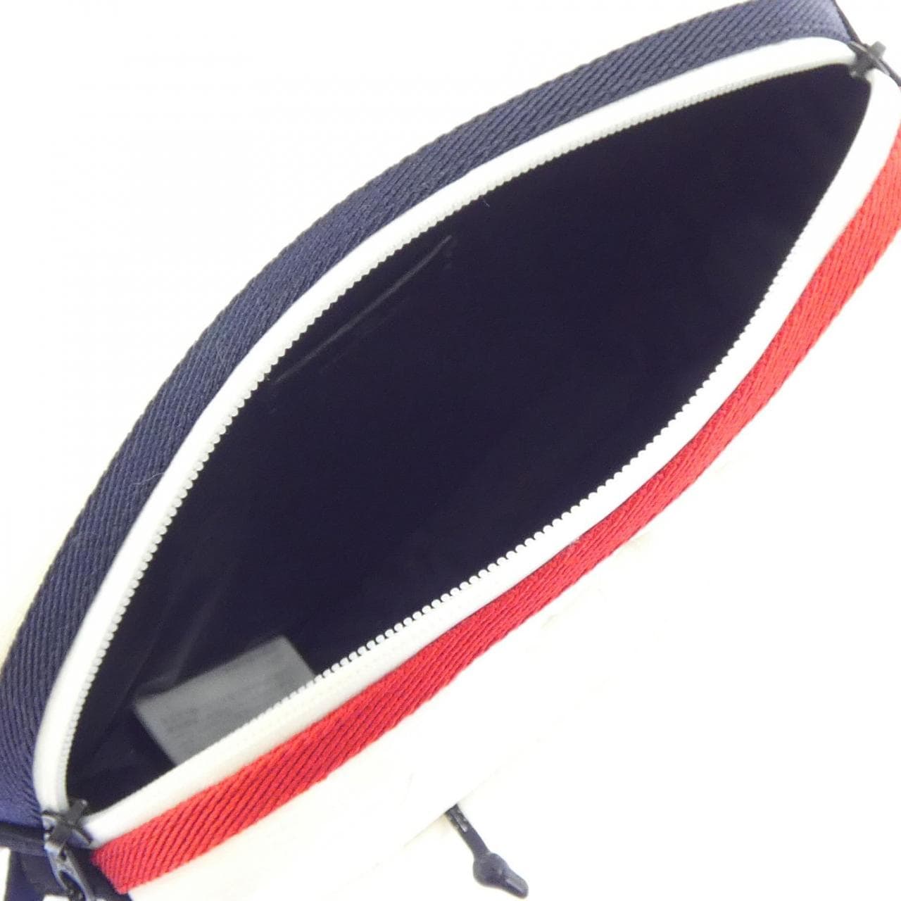 モンクレール MONCLER 109A5M00007 BAG