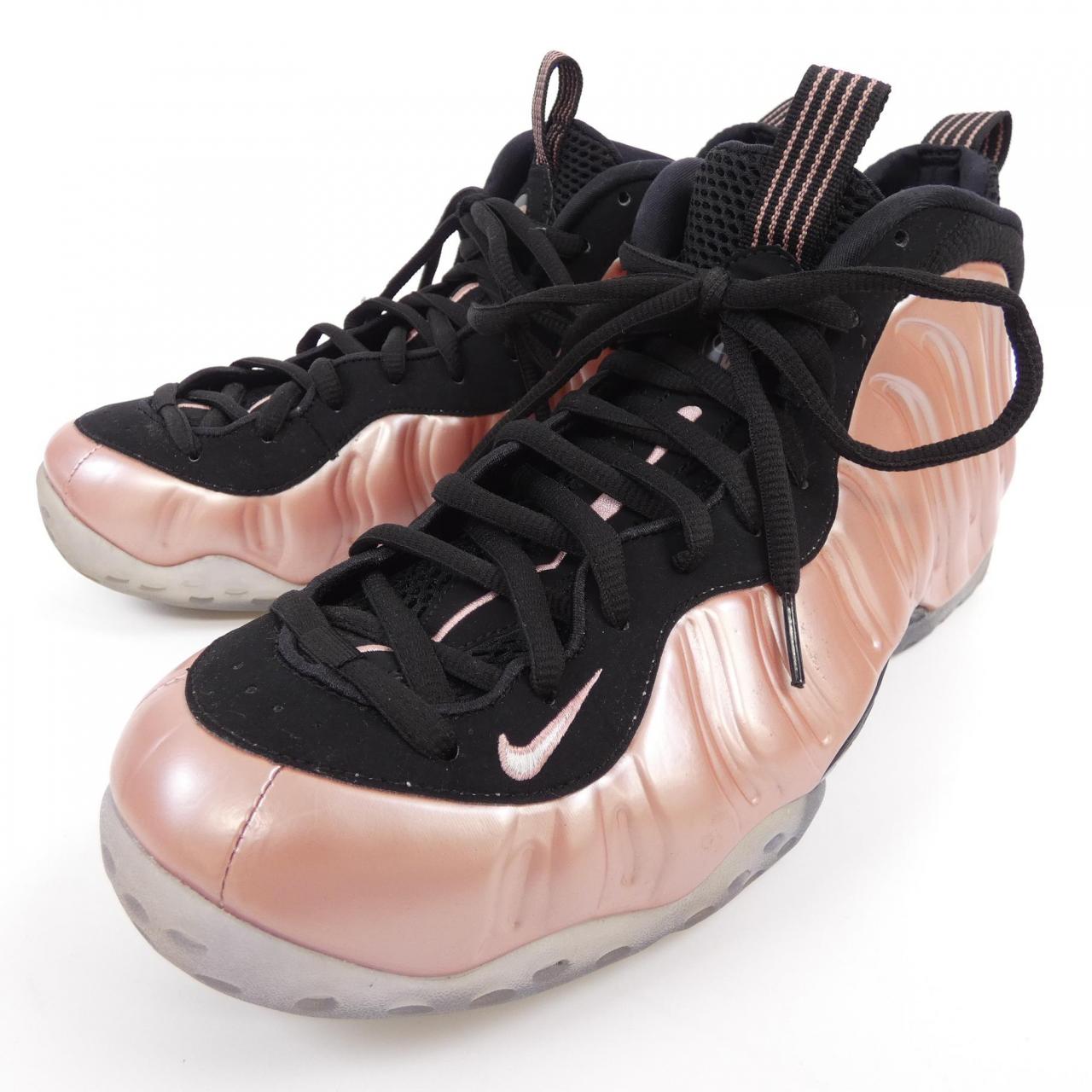 ナイキ NIKE スニーカー