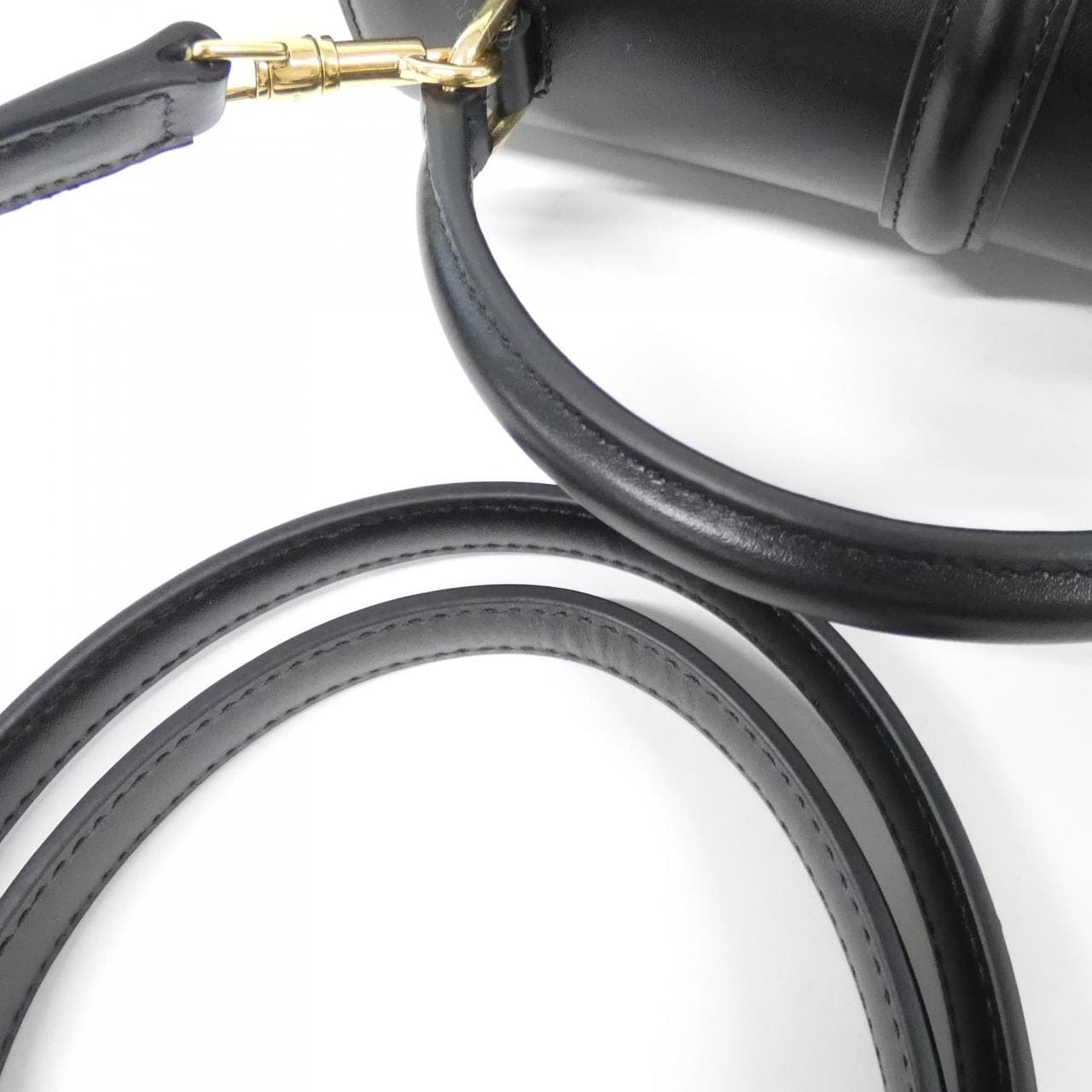 セリーヌ 16 ミニ 197983BEY バッグ