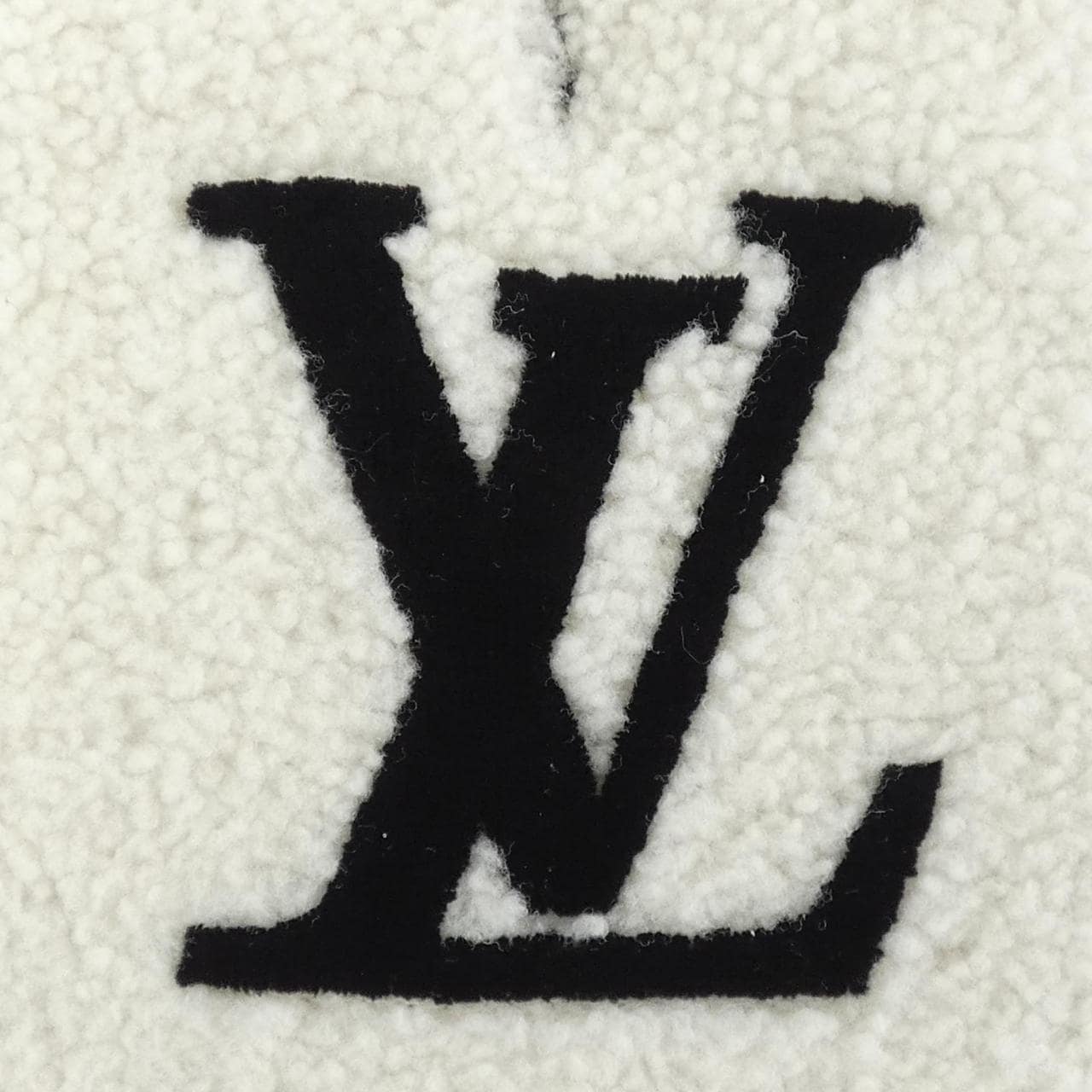 LOUIS VUITTON VUITTON MUFFLER