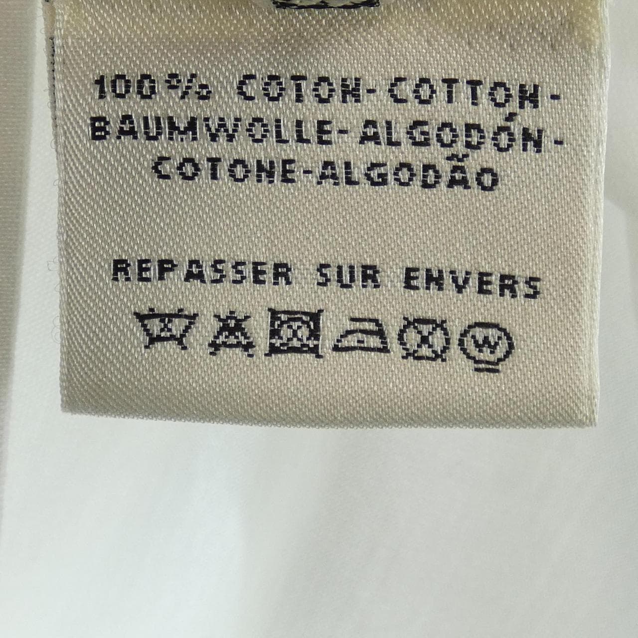 エルメス HERMES Tシャツ