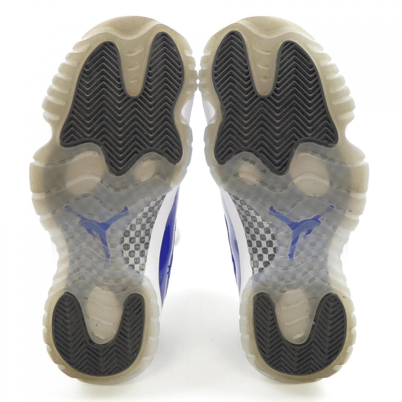 ナイキ ジョーダン NIKE JORDAN スニーカー