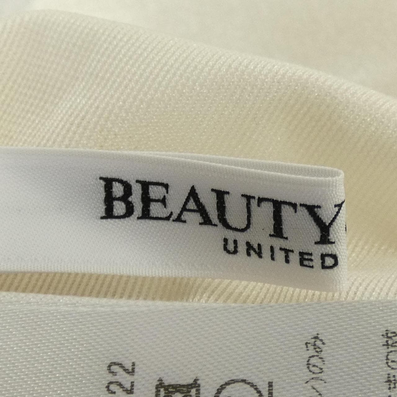 ビューティーアンドユース BEAUTY&YOUTH(U.A) トップス