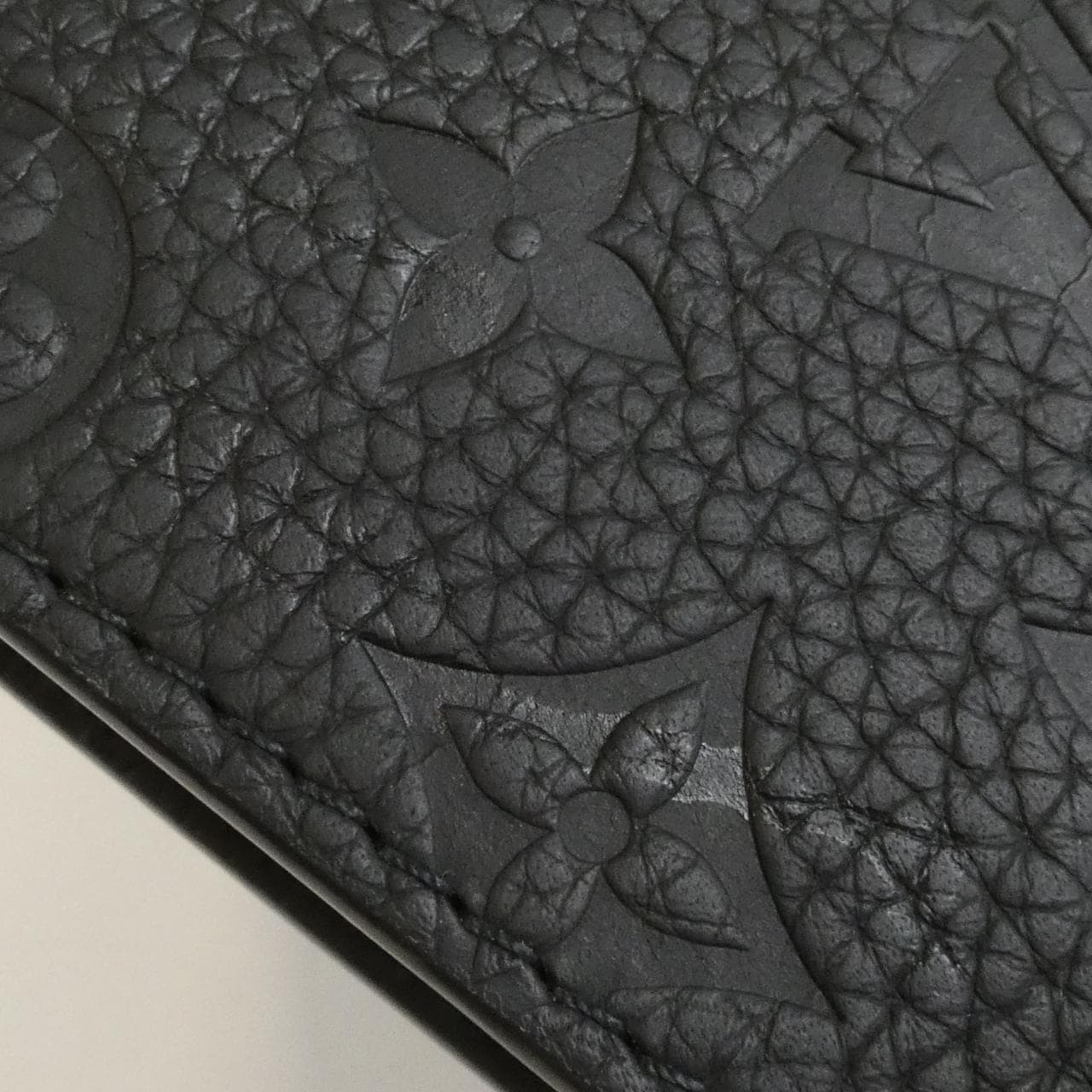 ルイヴィトン トリヨン モノグラム サックプラ クロス M59960 バッグ