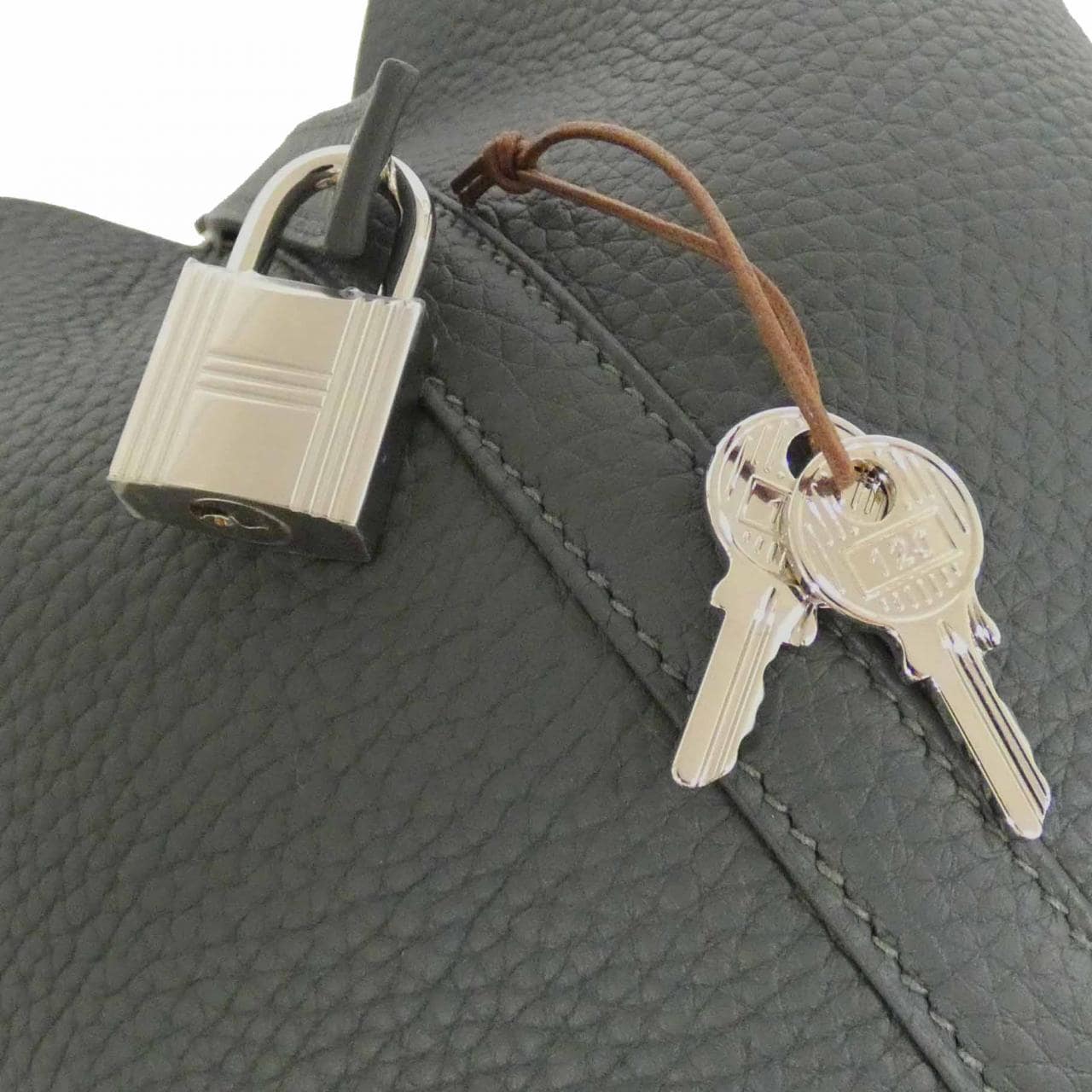 【未使用品】エルメス ピコタン ロック エクラ PM 069560CK バッグ