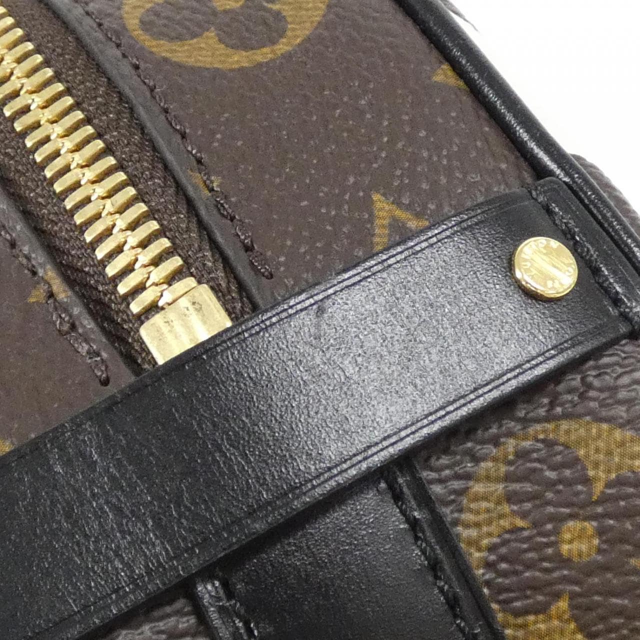 LOUIS VUITTON Monogram (英雄联盟) Boite Chabot Souple M45095 单肩包