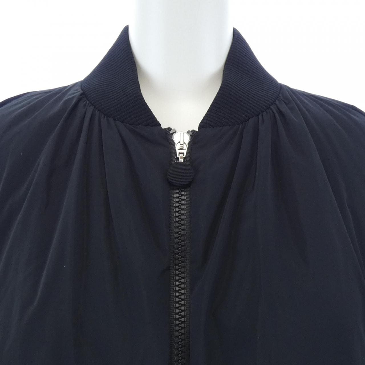 モンクレール MONCLER MIRAC ダウンジャケット