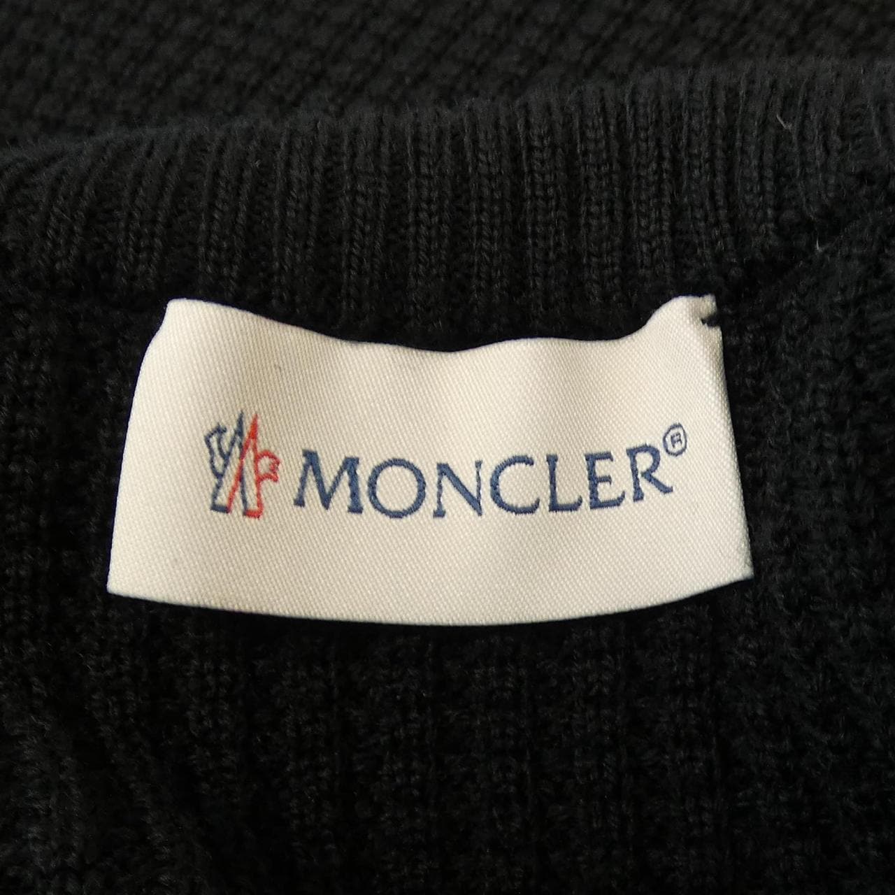 モンクレール MONCLER 20919B51600 ダウンジャケット