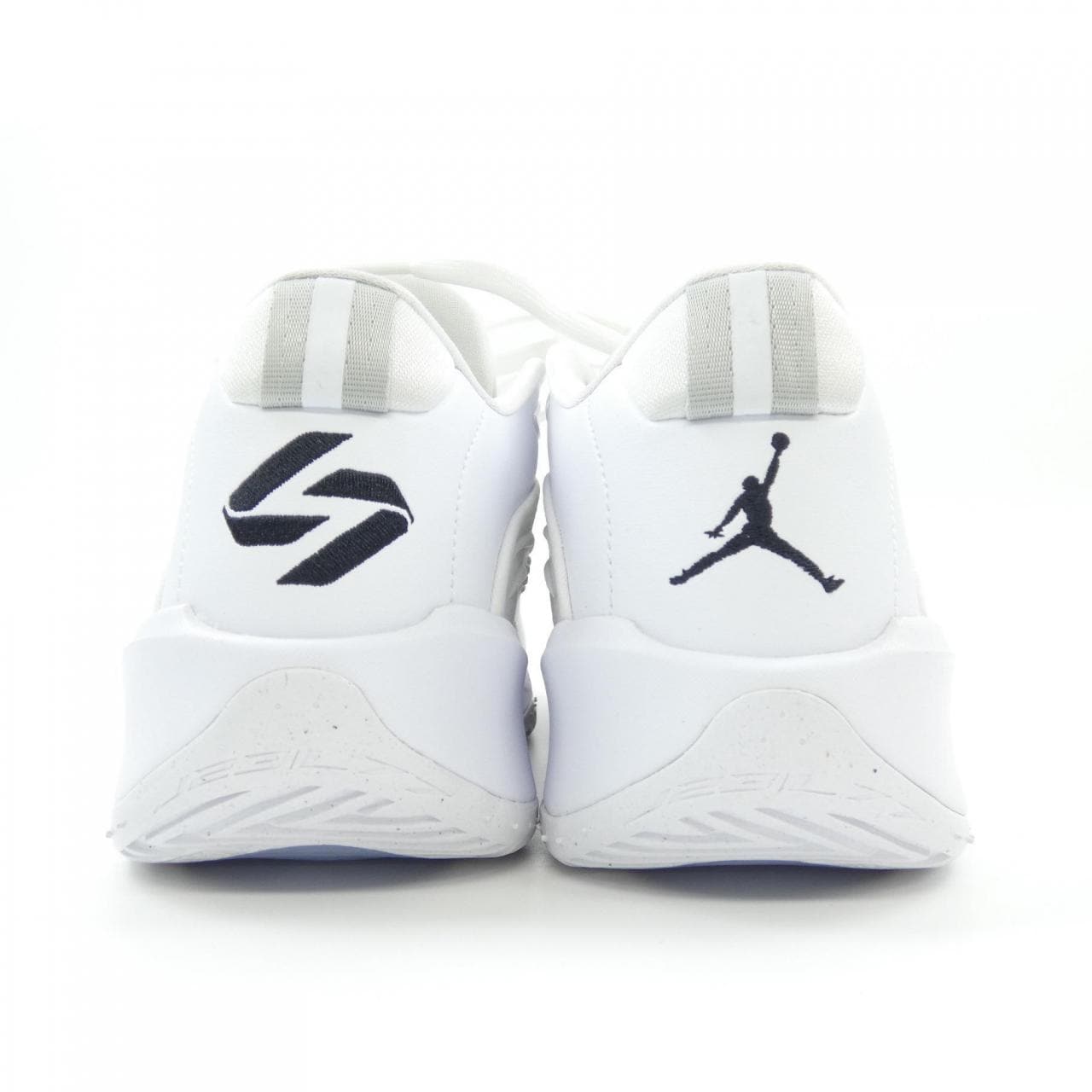 ナイキ ジョーダン NIKE JORDAN FQ7455-106 スニーカー