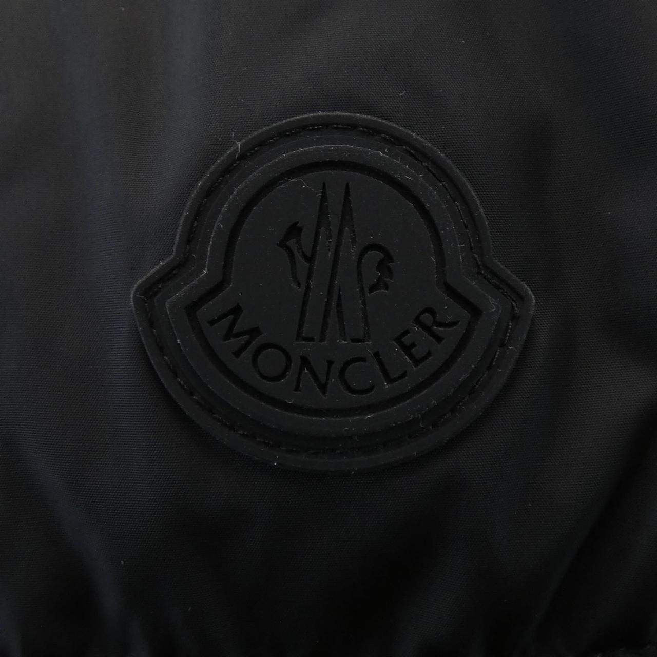 モンクレール MONCLER MONTCLA ダウンジャケット