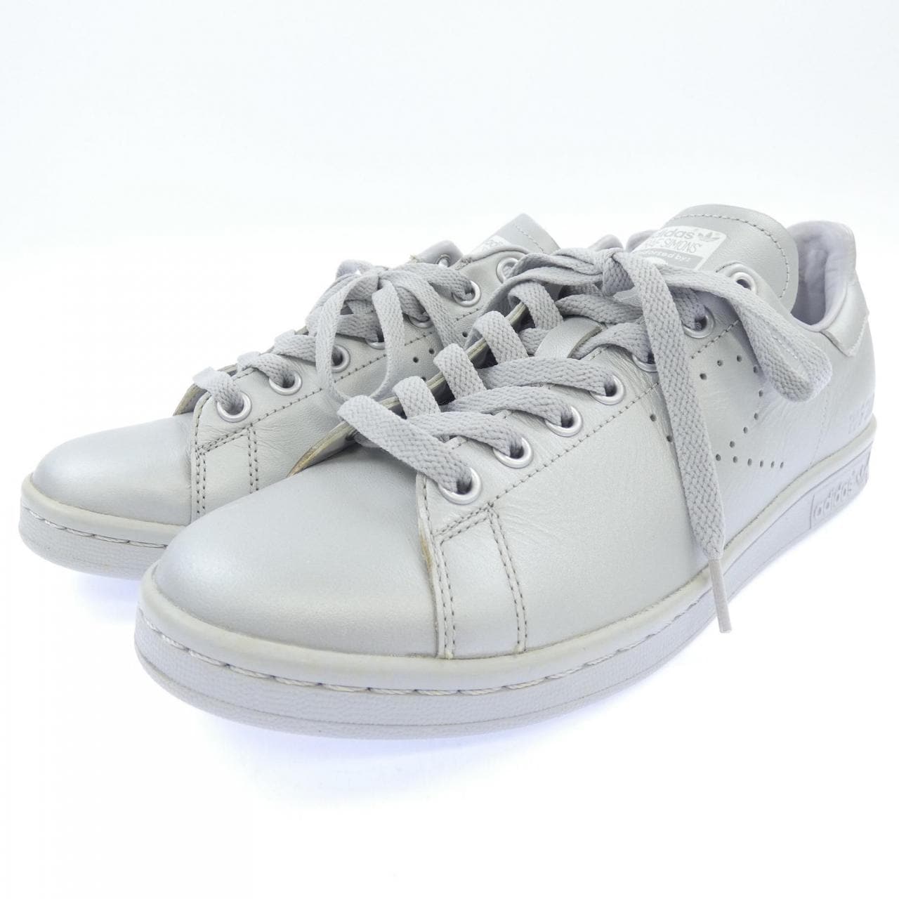 アディダス ADIDAS S74591 スニーカー