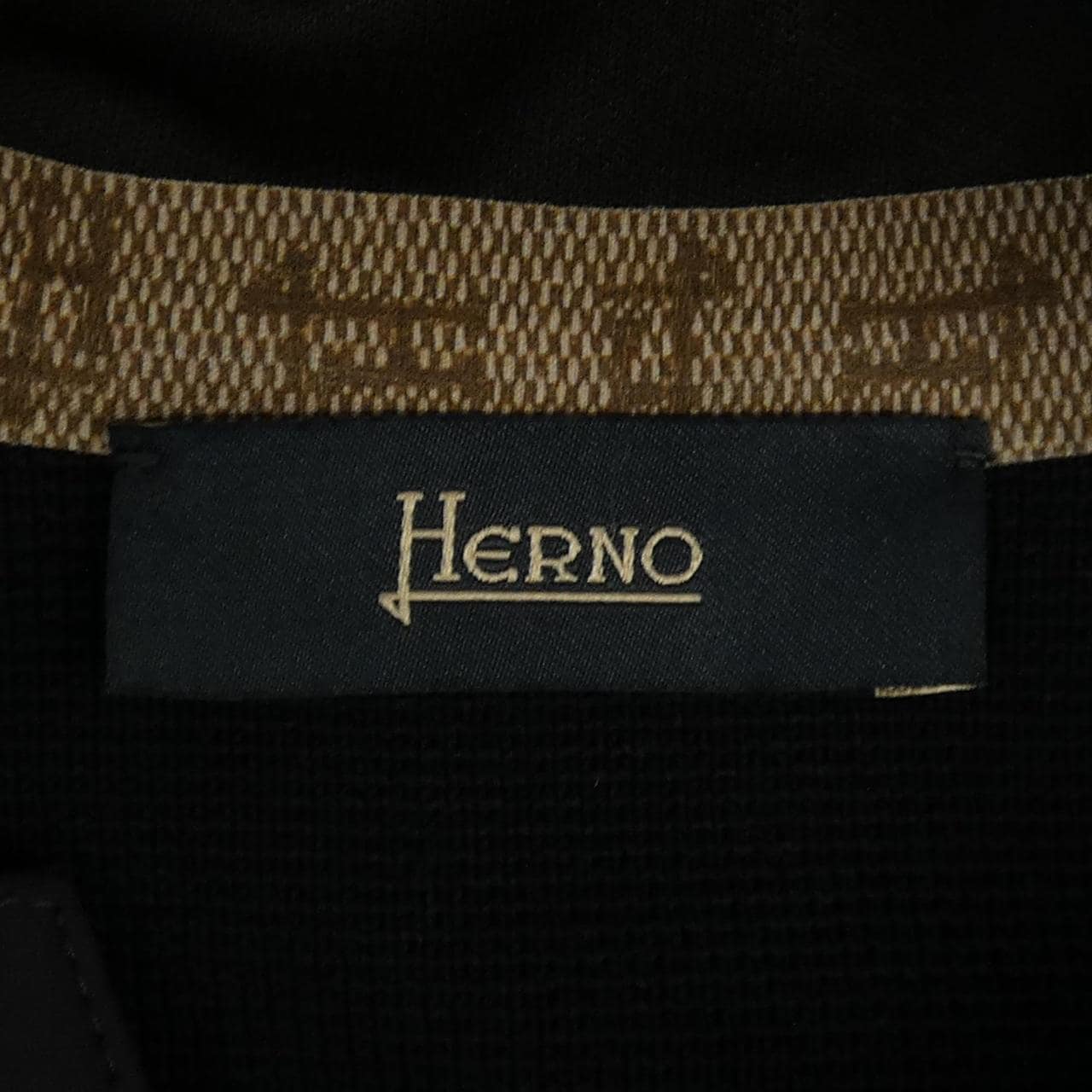 ヘルノ Herno MC000154U 72032 ジャケット