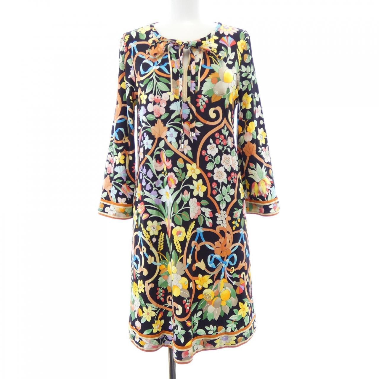 レオナール LEONARD ワンピース