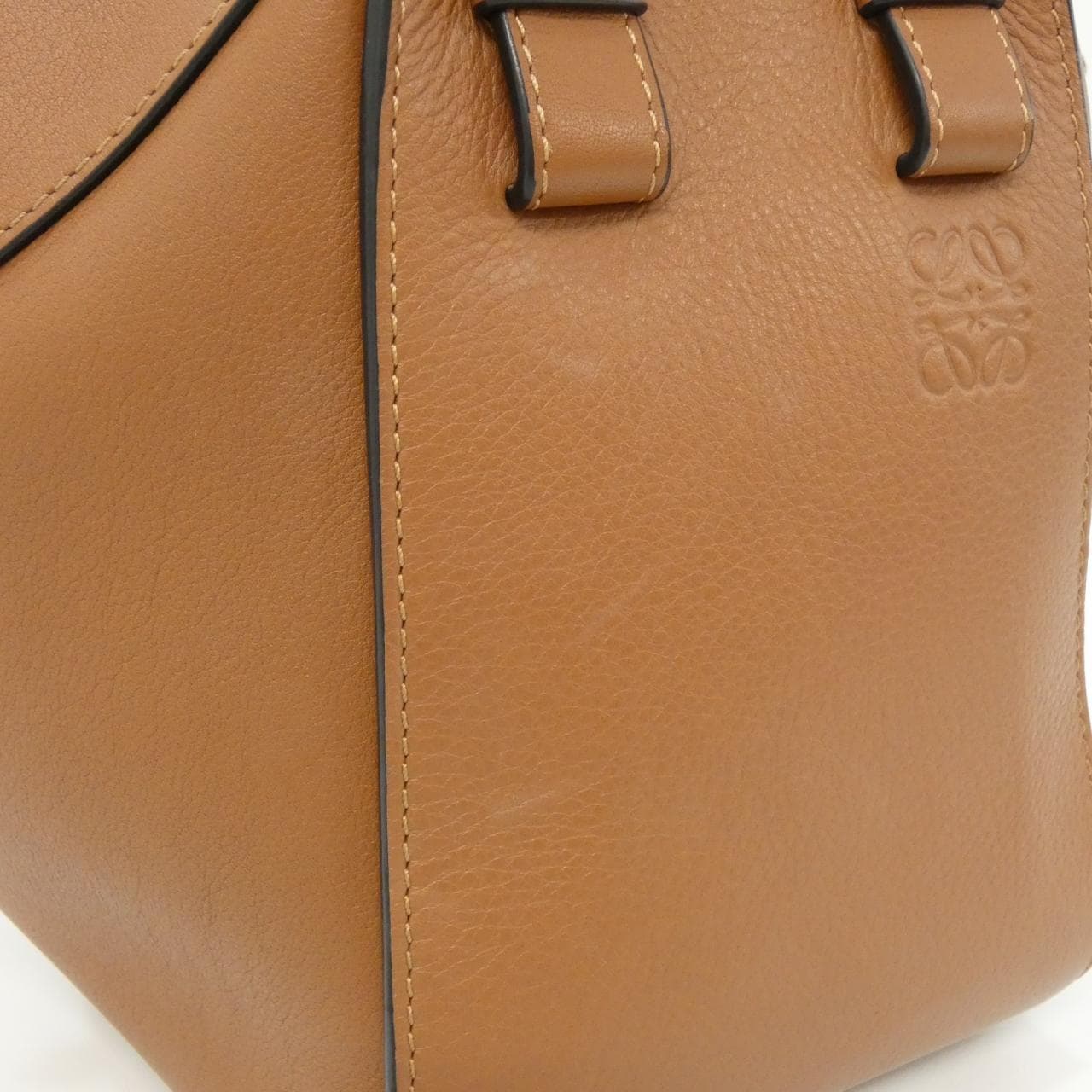 ロエベ ハンモック コンパクト A538H13X10 ショルダーバッグ