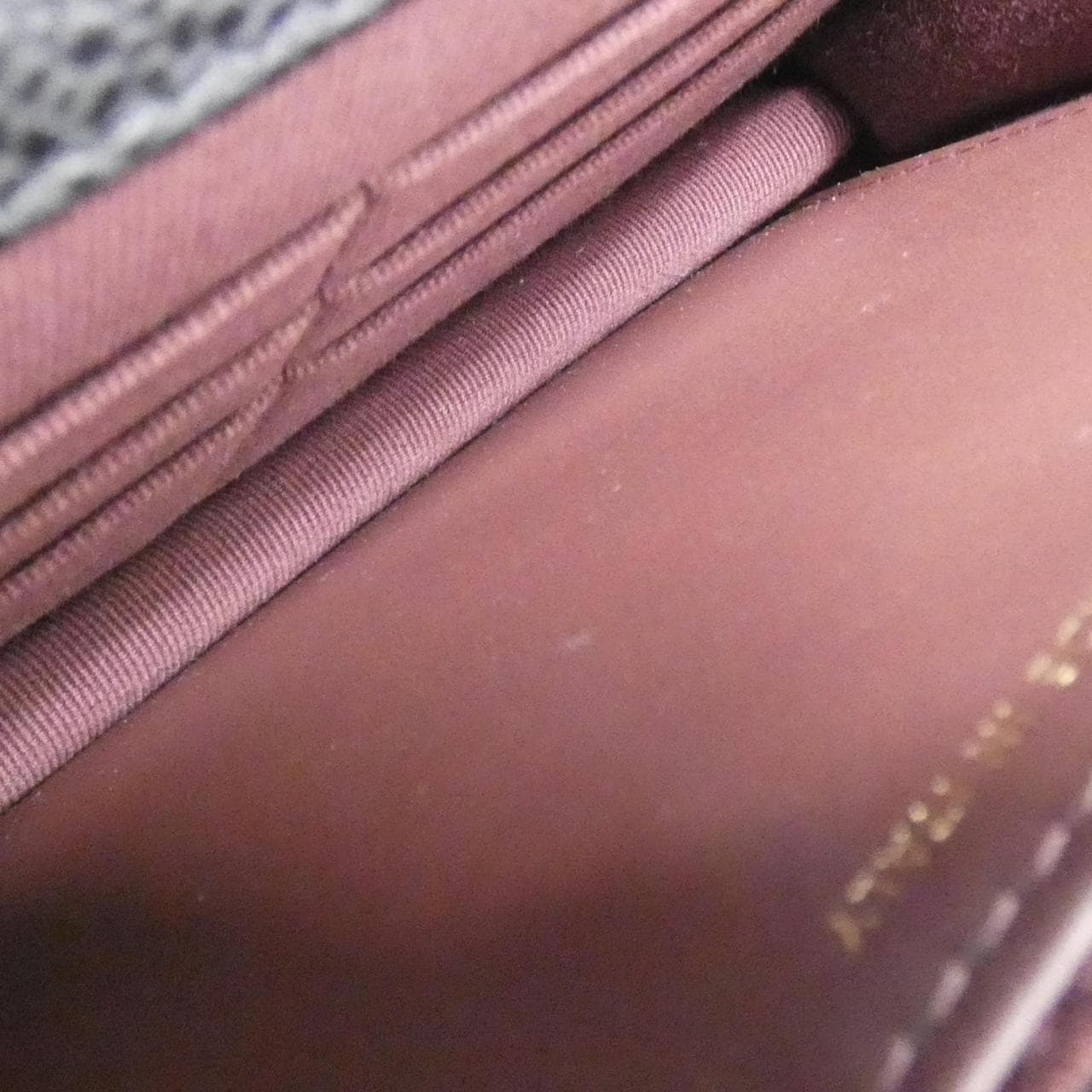 シャネル タイムレスクラシック ライン AP0250 チェーンウォレット