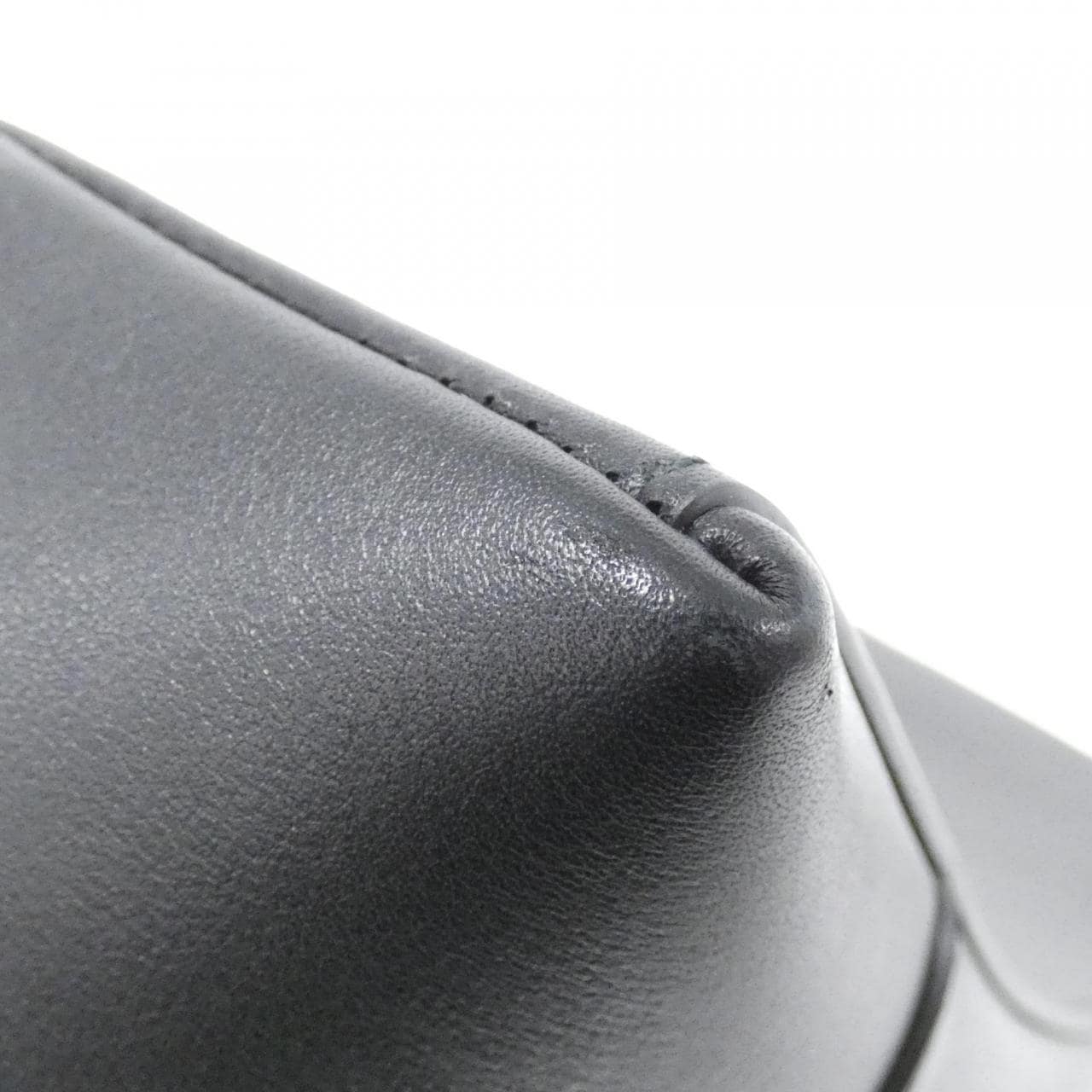 バレンシアガ ダウンタウン ミディアム 671354 29S17 ショルダーバッグ