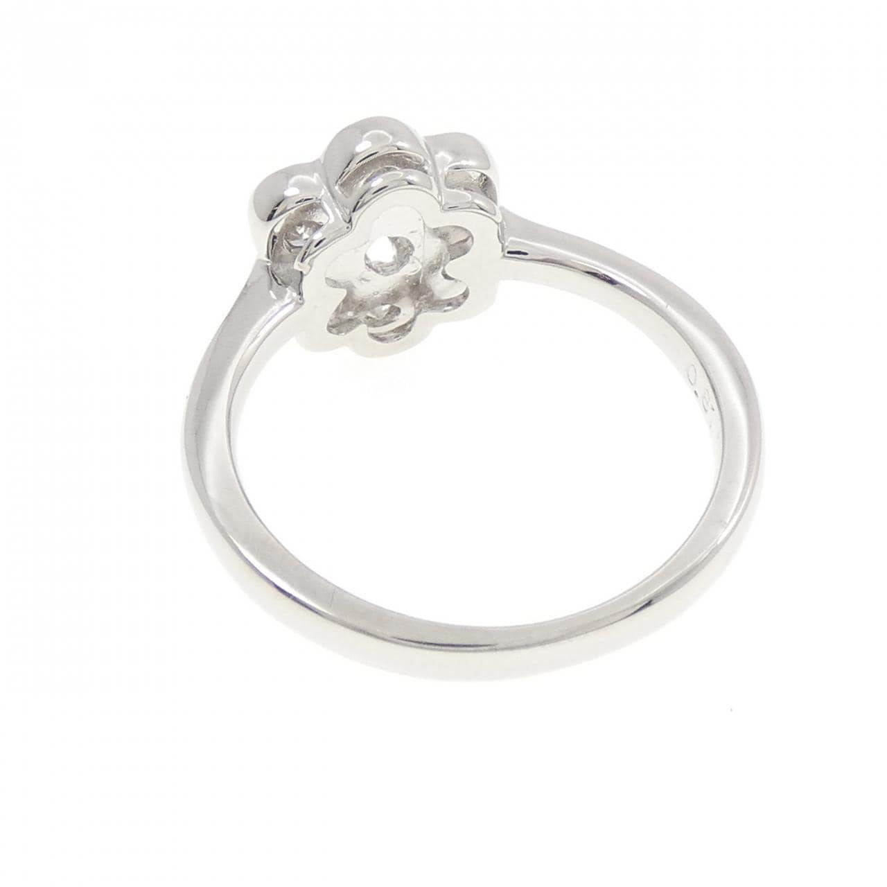 PT900 フラワー ダイヤモンド リング 0.81CT