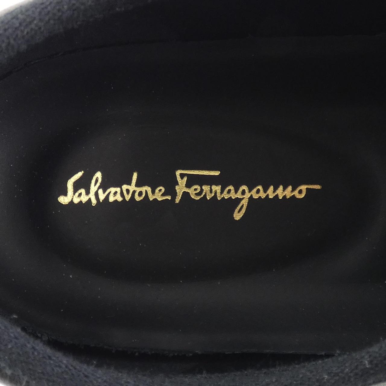 コメ兵｜サルヴァトーレフェラガモ SALVATORE FERRAGAMO スニーカー