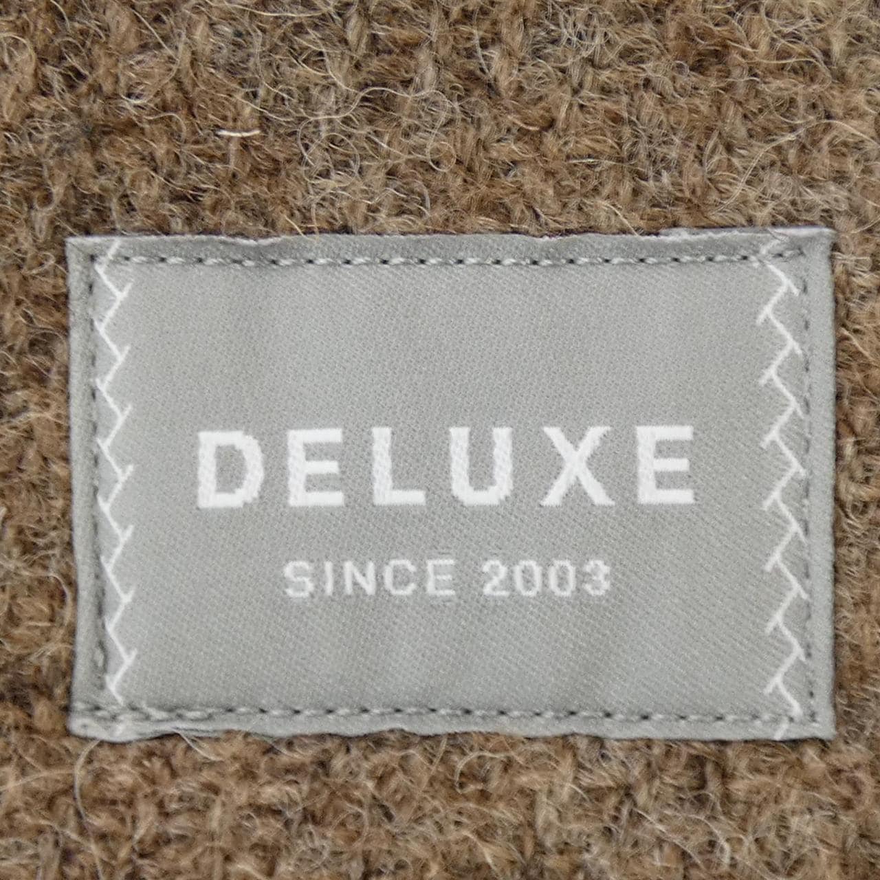 Deluxe DELUXE pants