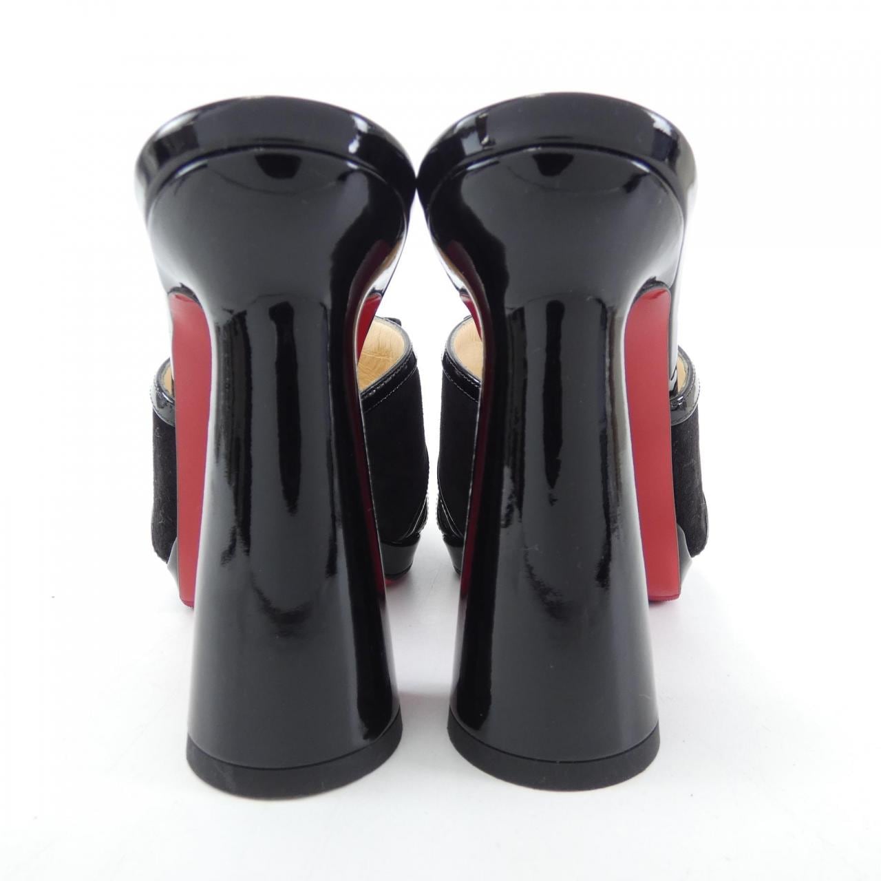クリスチャンルブタン CHRISTIAN LOUBOUTIN サンダル