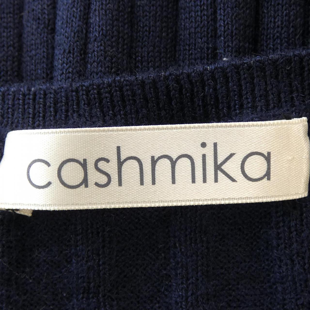 CASHMIKA針織衫