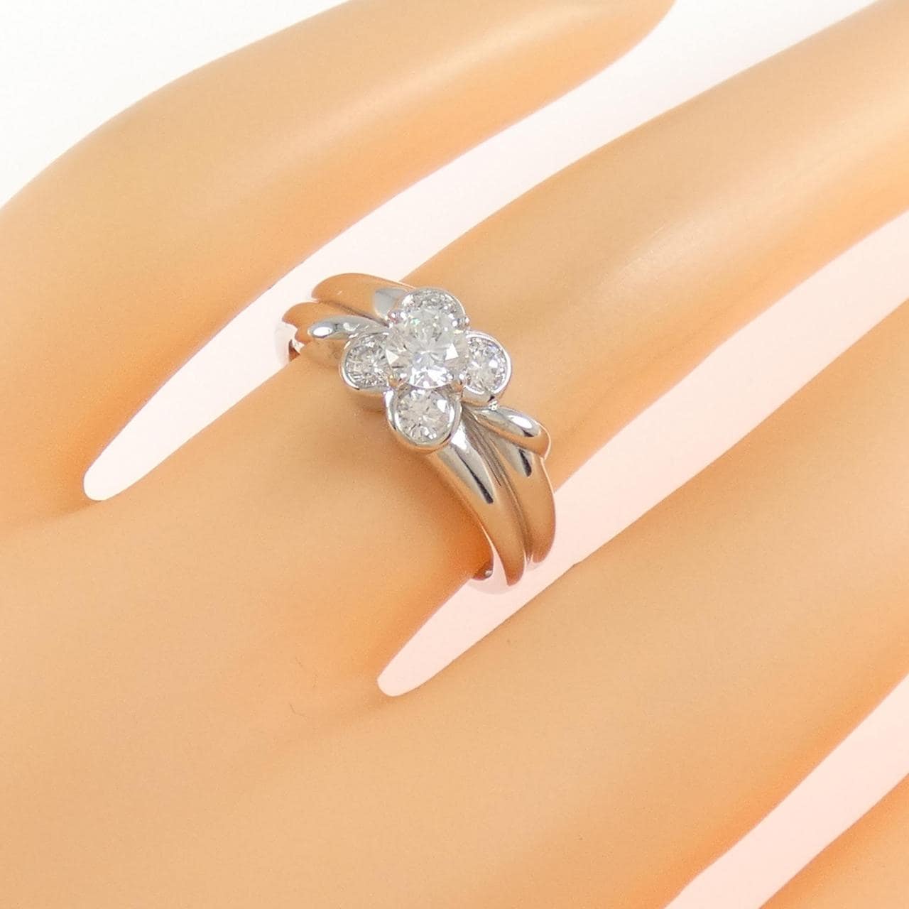 ヴァンクリーフ&アーペル ダイヤモンド リング