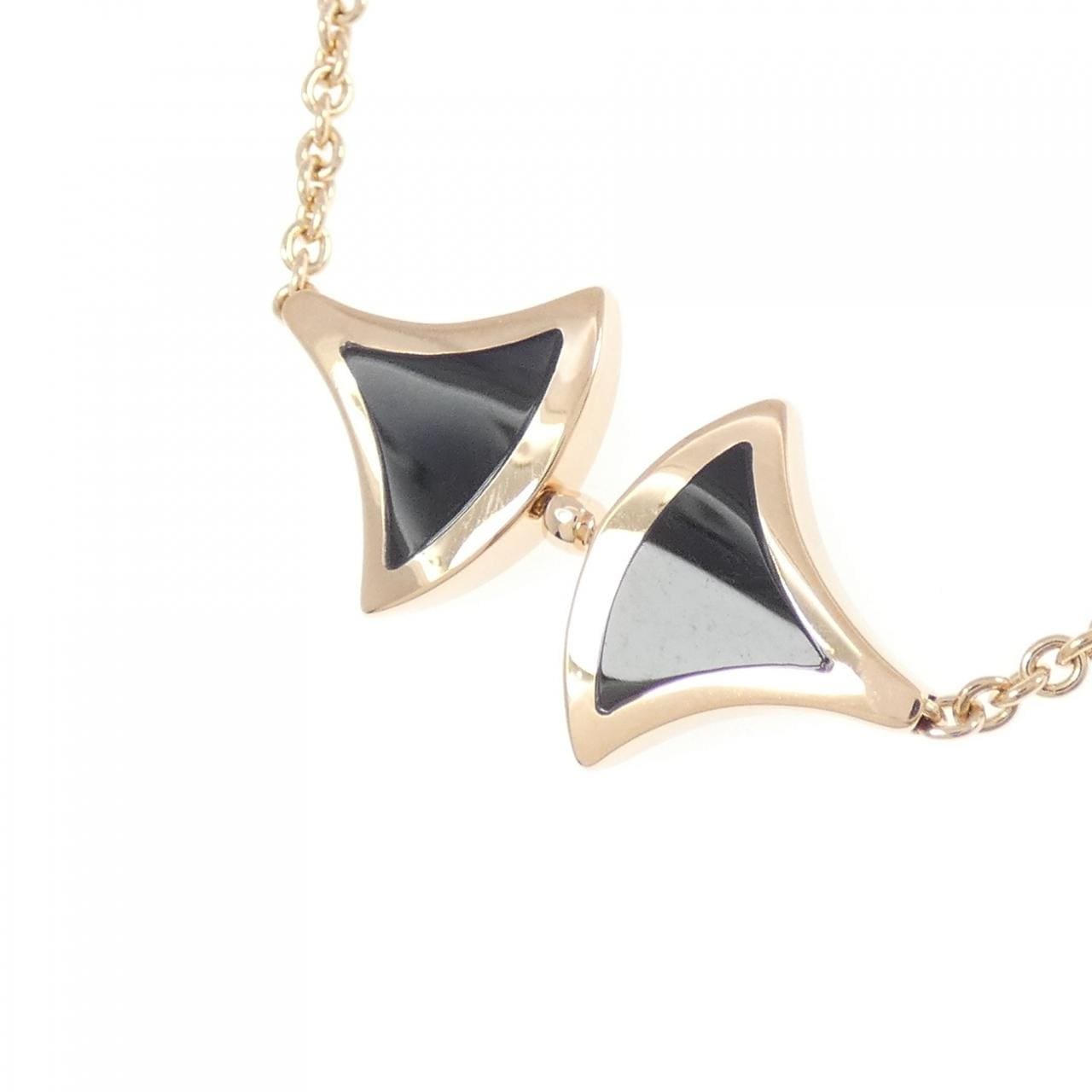 ブルガリ ディーヴァ ドリーム ネックレス