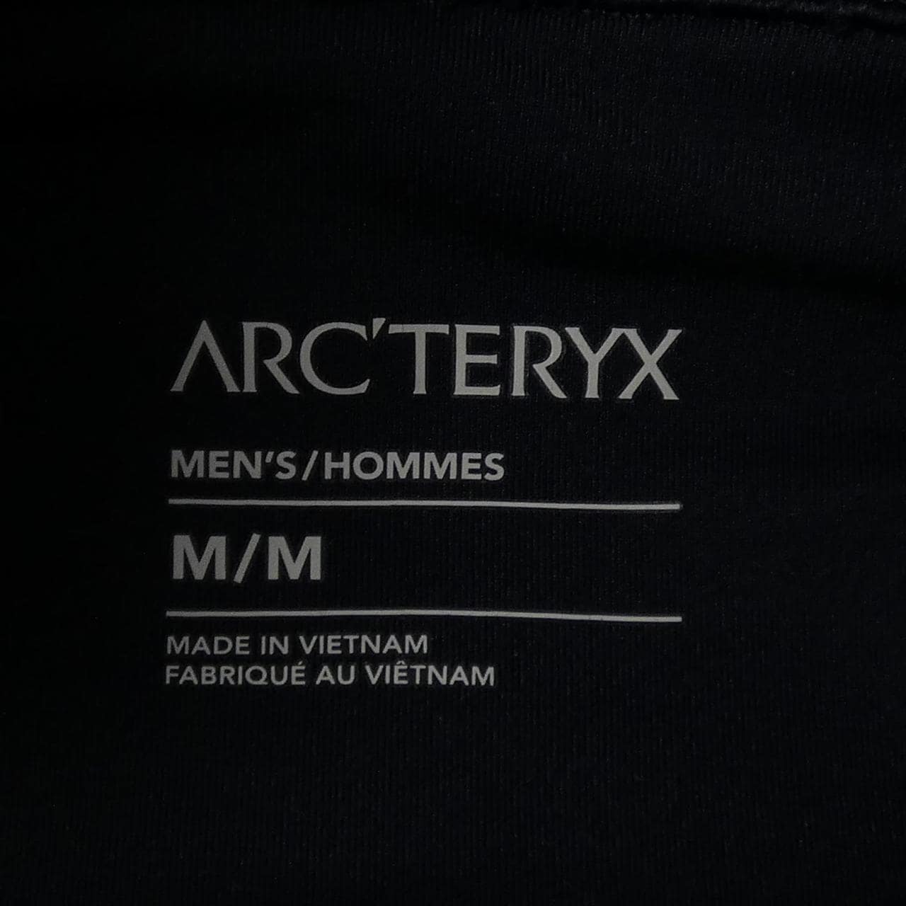 アークテリクス ARC'TERYX 24089 ブルゾン