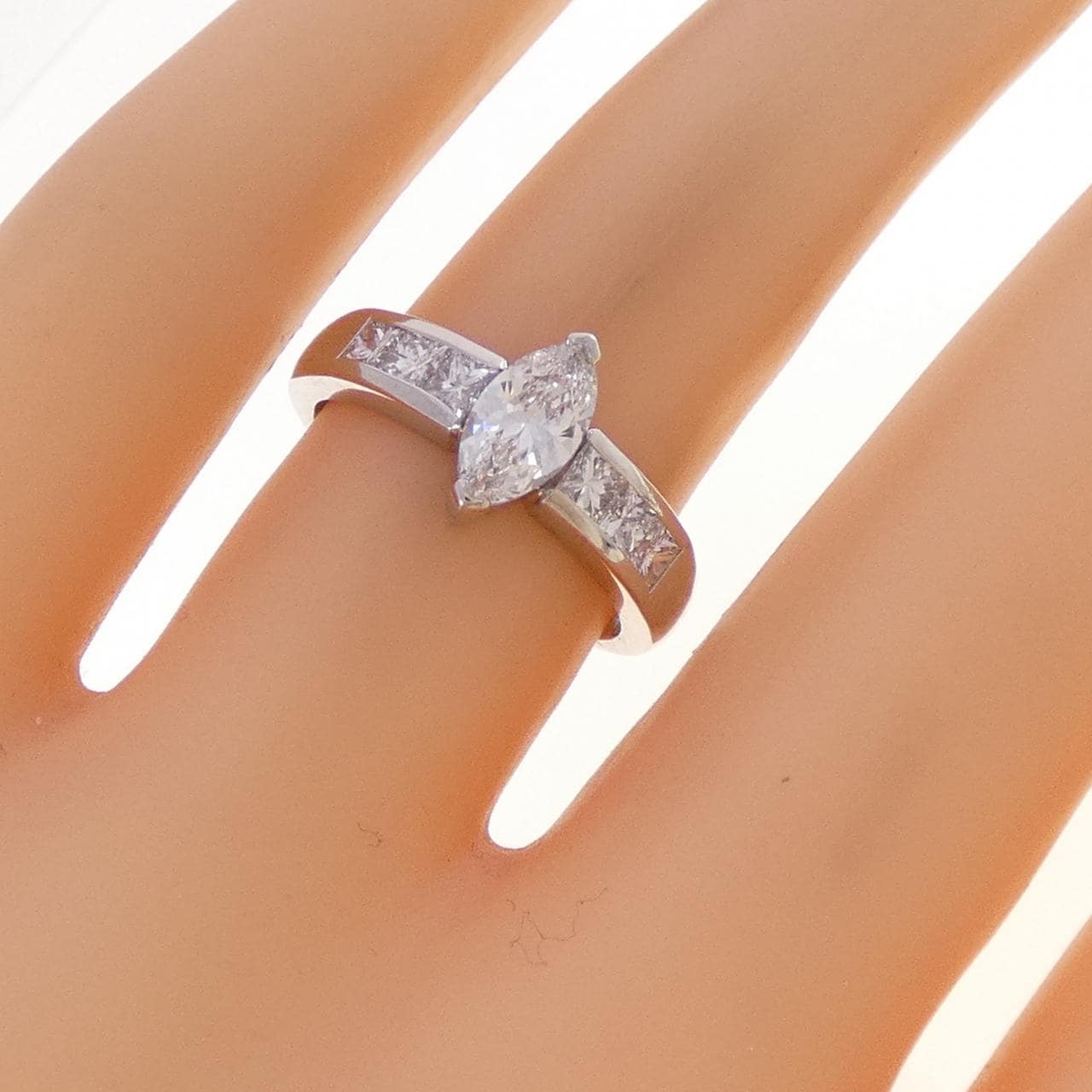 PT900 ダイヤモンド リング 0.50CT