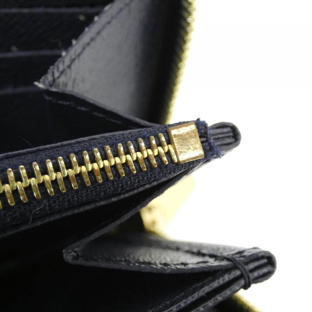 ルイヴィトン エピ ジッピー ウォレット M83482 財布