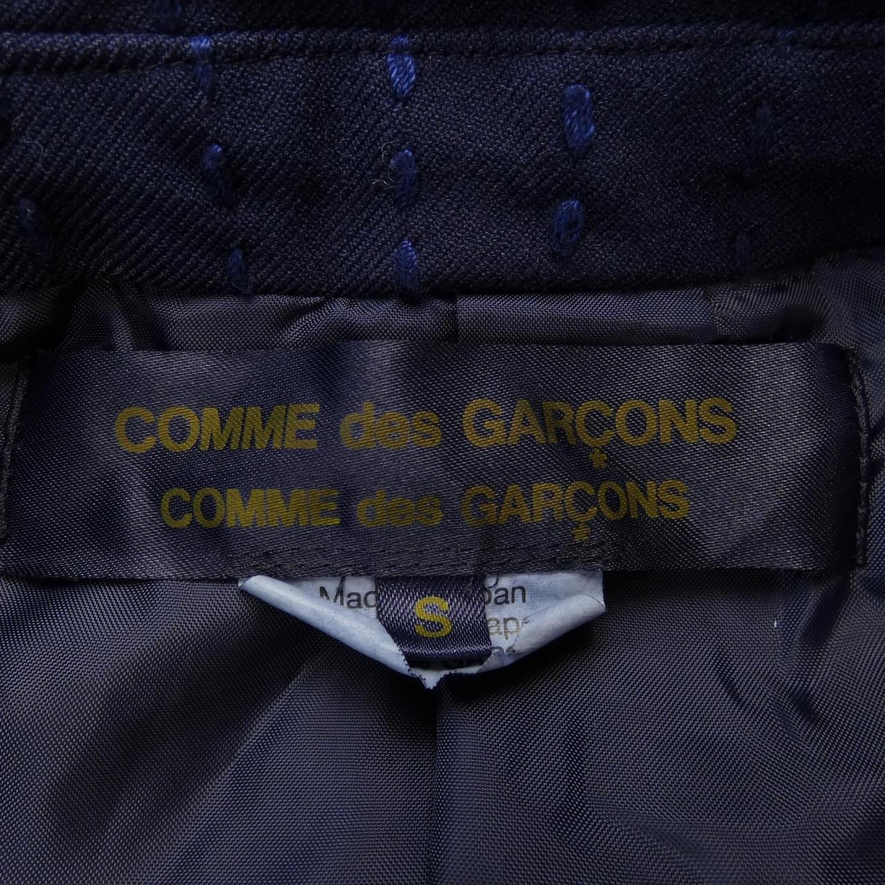 COMMME des GARCONS外套