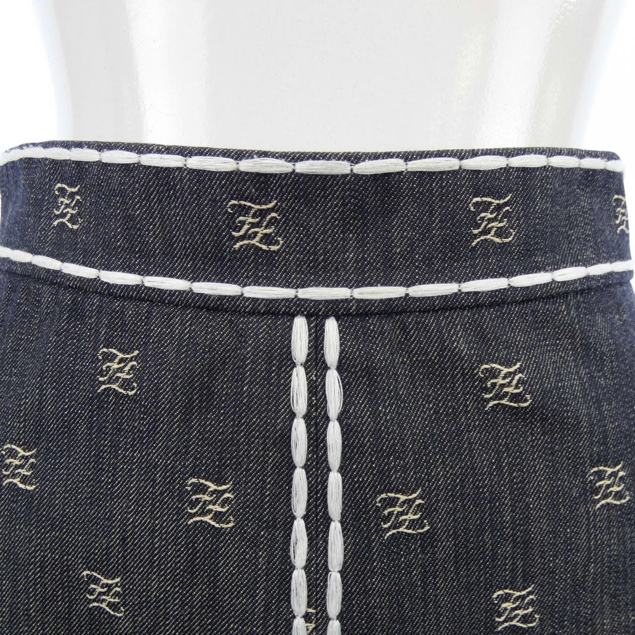 フェンディ FENDI FQ7128 A5X7 スカート