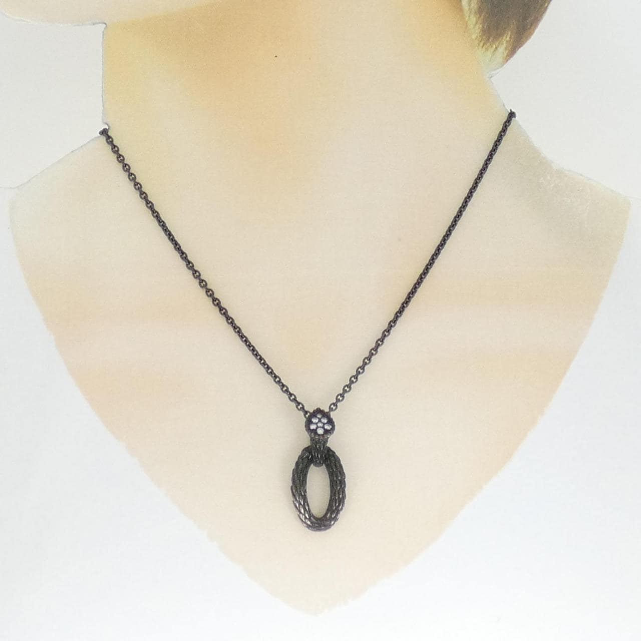 Boucheron蛇形項鍊