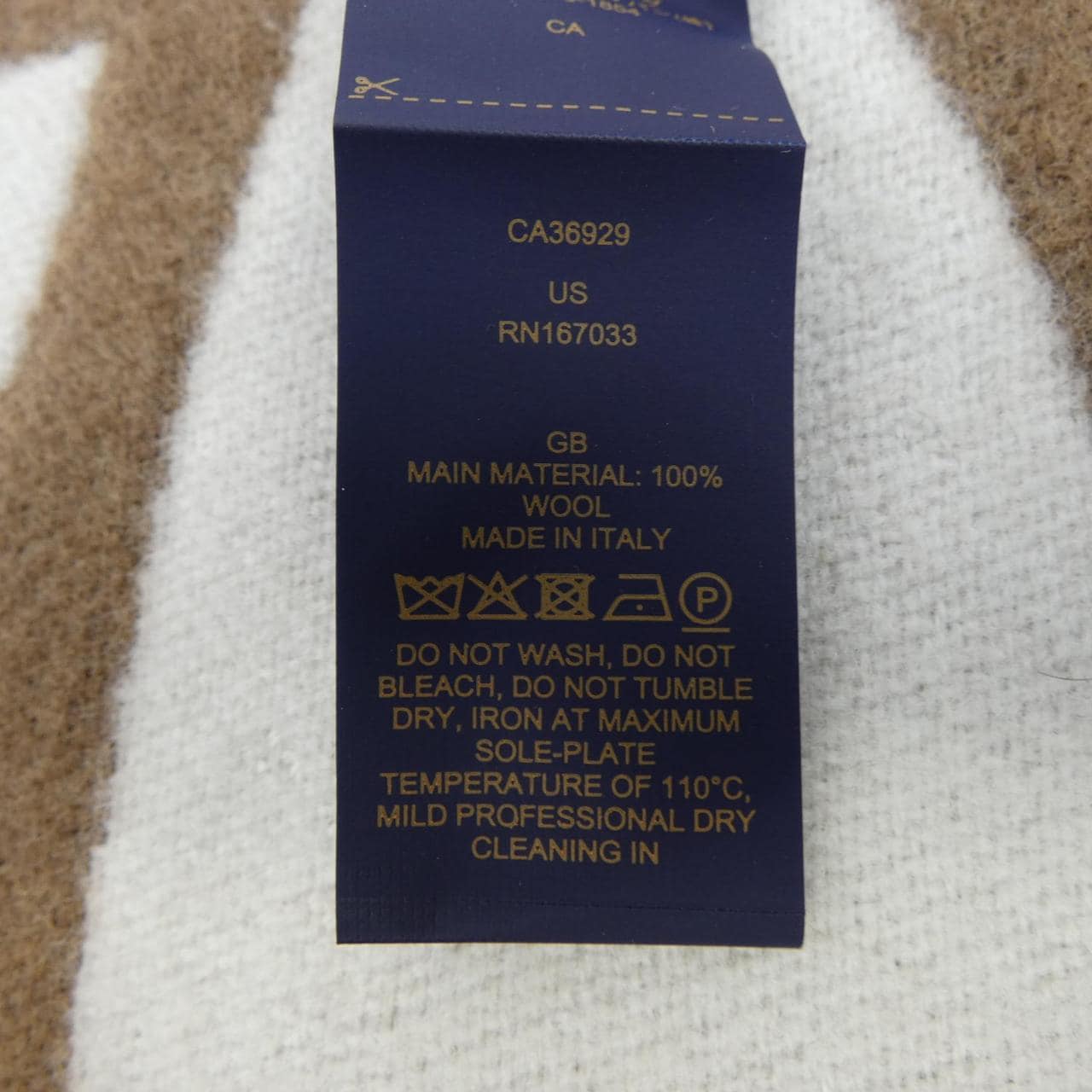 ルイヴィトン LOUIS VUITTON LVメダリオン M94853 MUFFLER