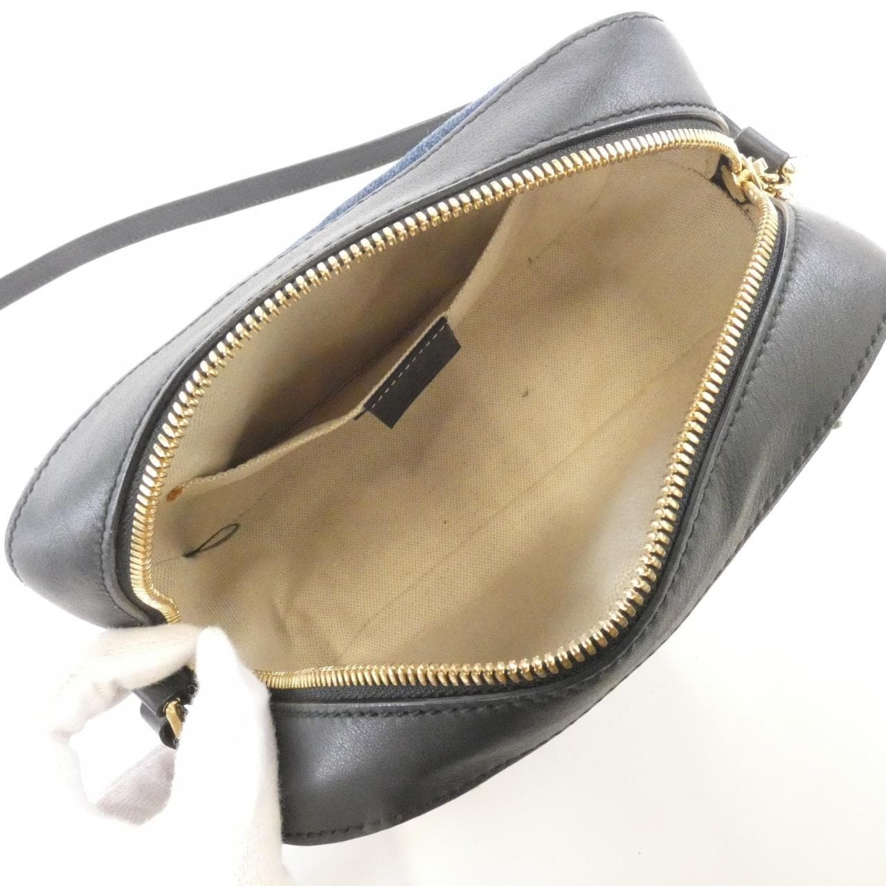 グッチ 456547 K7YAG ショルダーバッグ