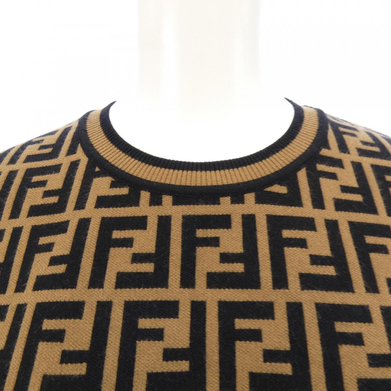 フェンディ FENDI FFモチーフ FZY702 A5QG ニット