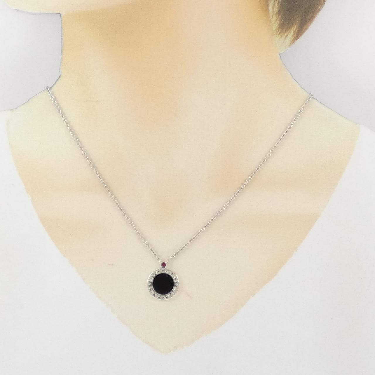 ブルガリ セーブ ザ チルドレン ネックレス