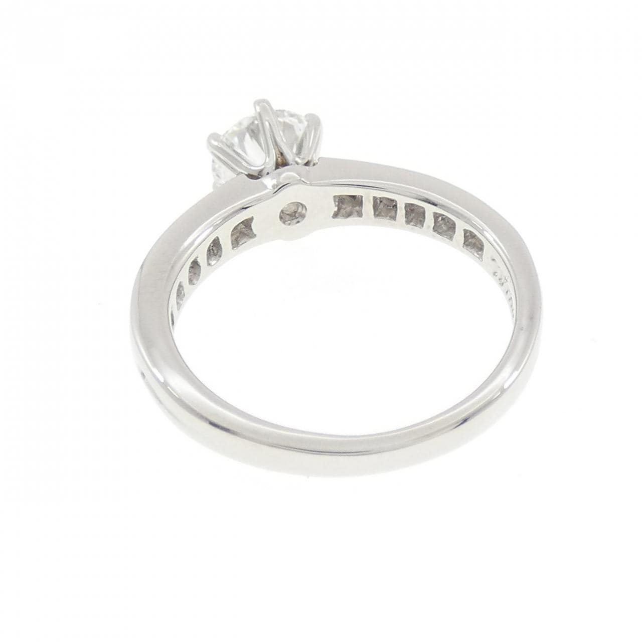 ティファニー ソリティア チャネルセッティング リング 0.67CT
