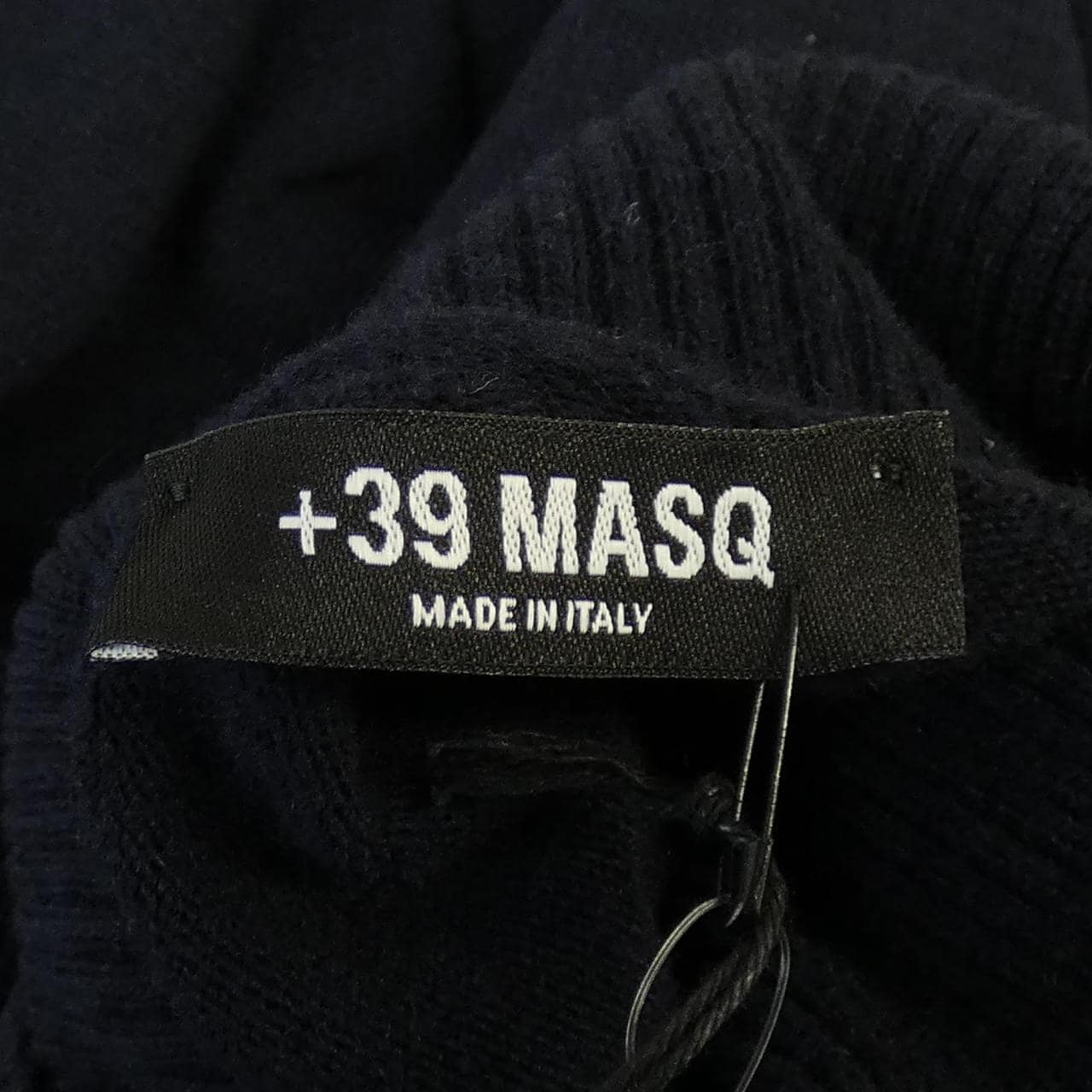 +39MASQ ニット