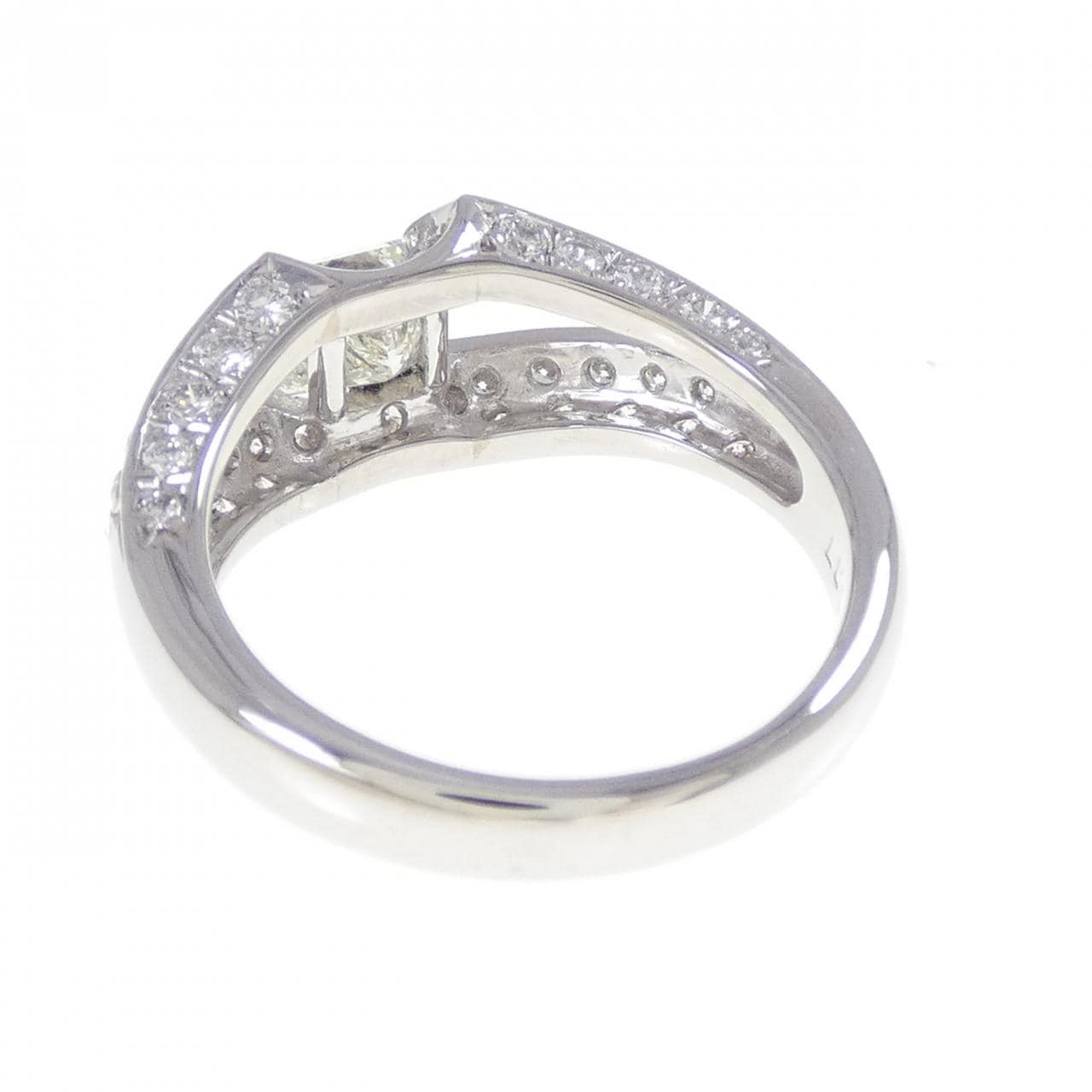 PT900 ダイヤモンド リング 0.733CT