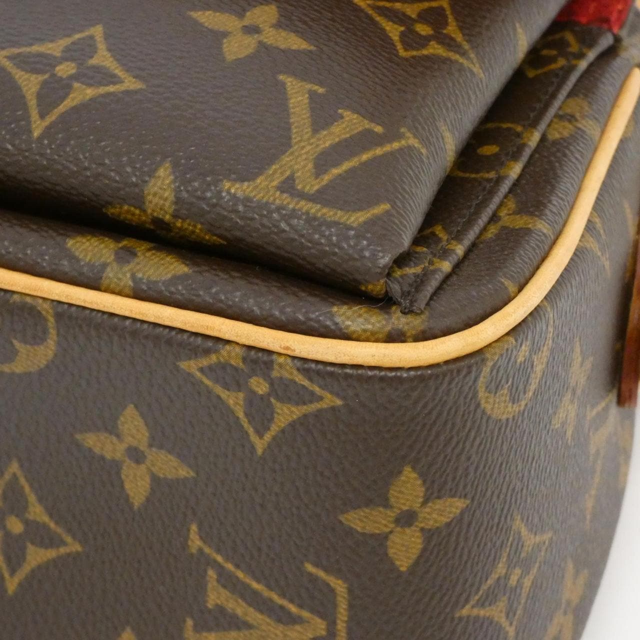 LOUIS VUITTON Monogram Viva Cité MM M51164 Shoulder Bag