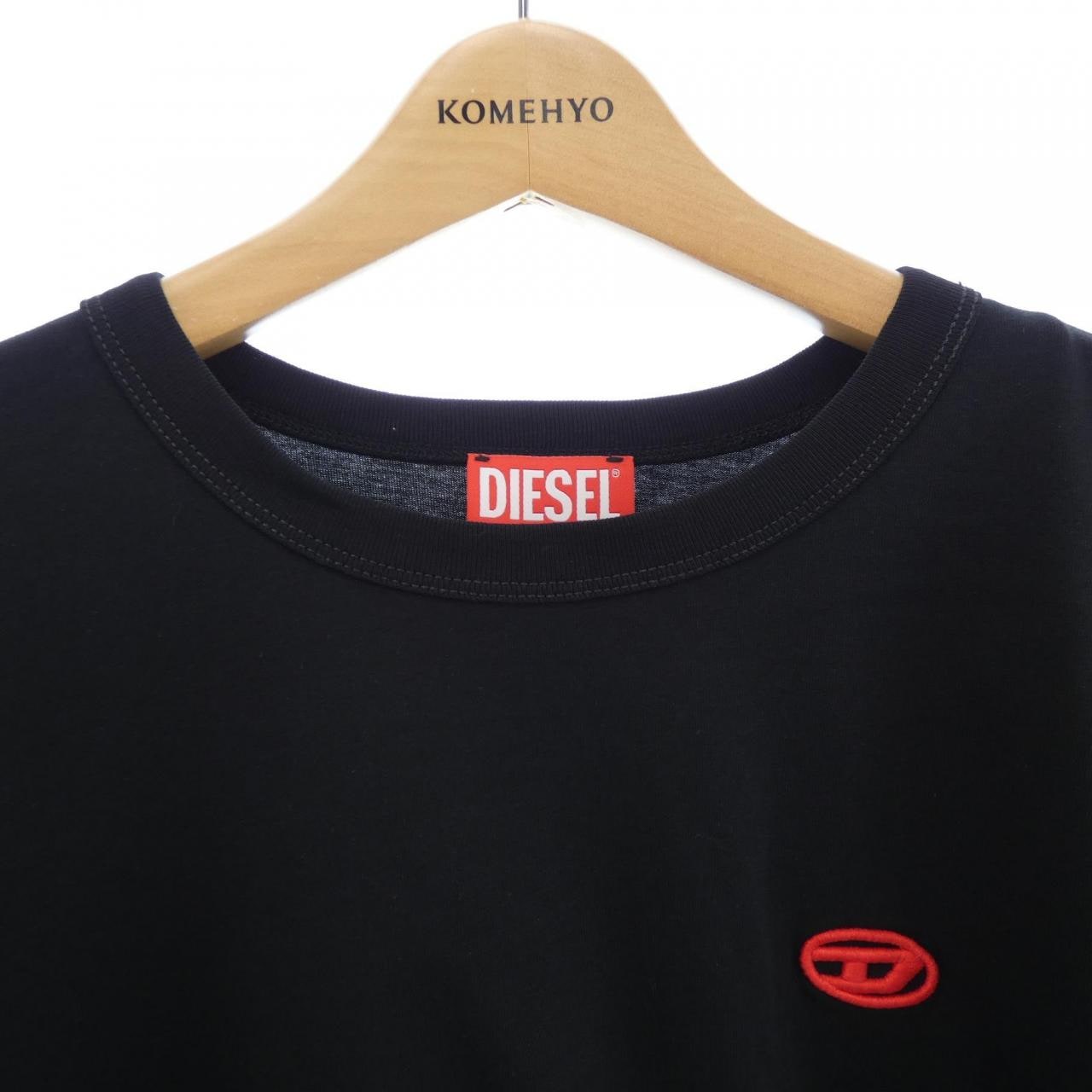 ディーゼル DIESEL Tシャツ