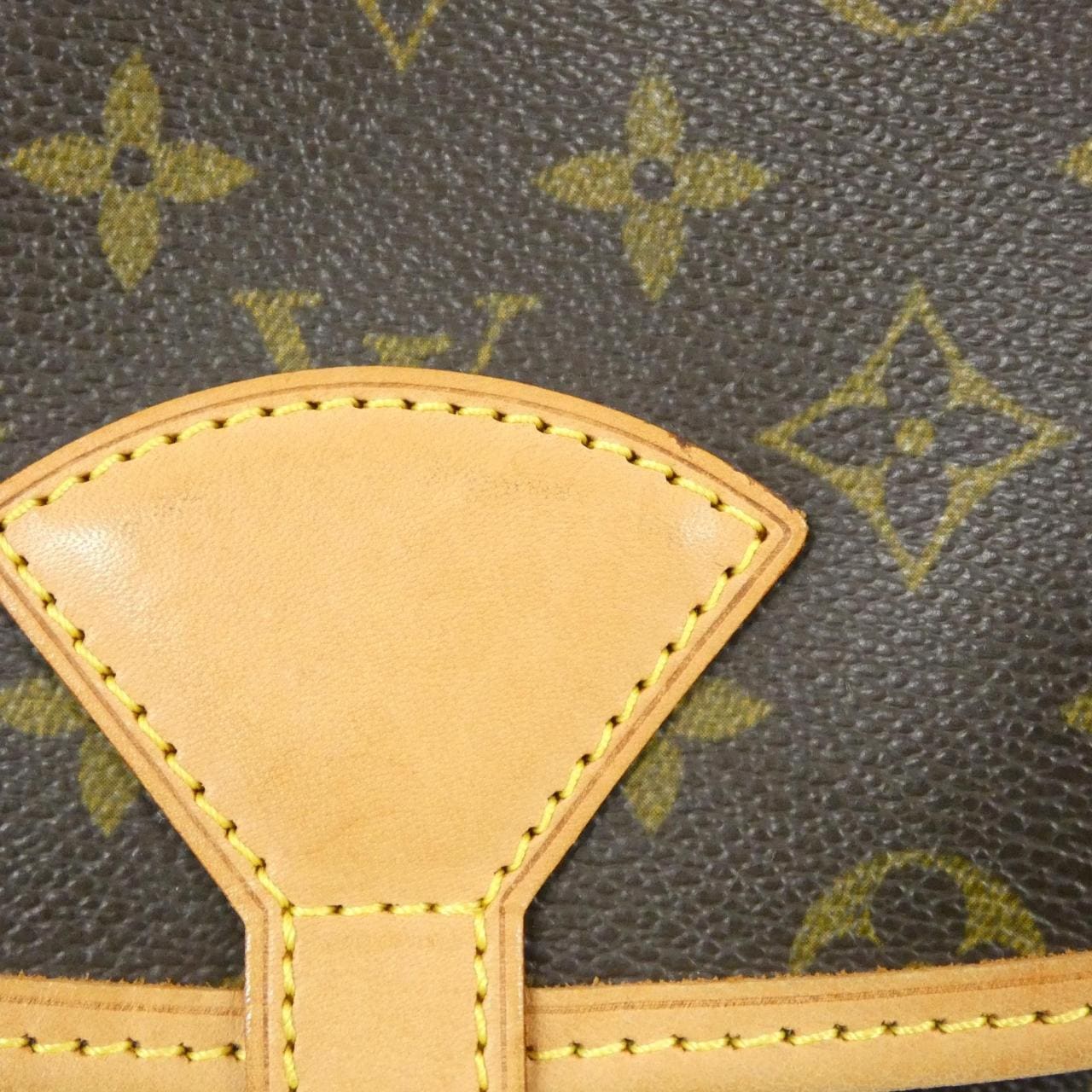 ルイヴィトン モノグラム ソローニュ M42250 ショルダーバッグ